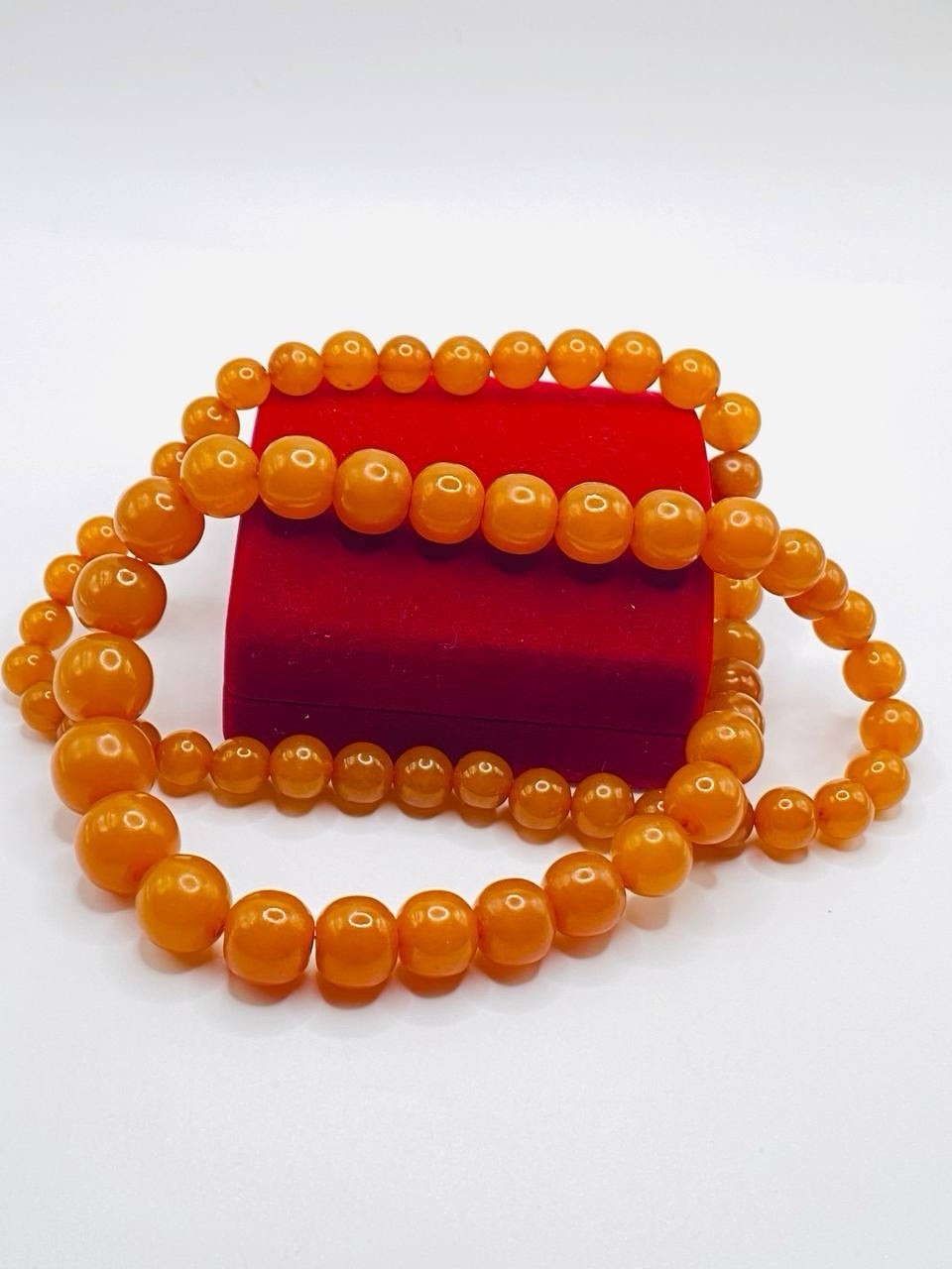 Vintage Soviet Amber Beads Necklace Kaliningrad 64 grams