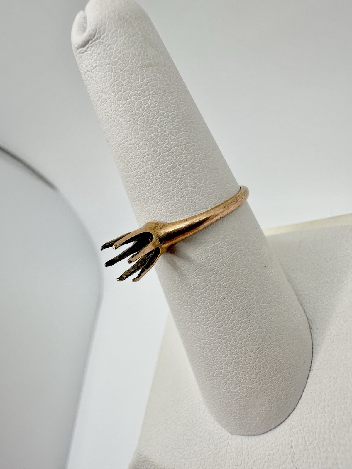 Antique Victorian Gold Shell Claw Prong Setting Ring SZ6.75 Repair No Stone Read