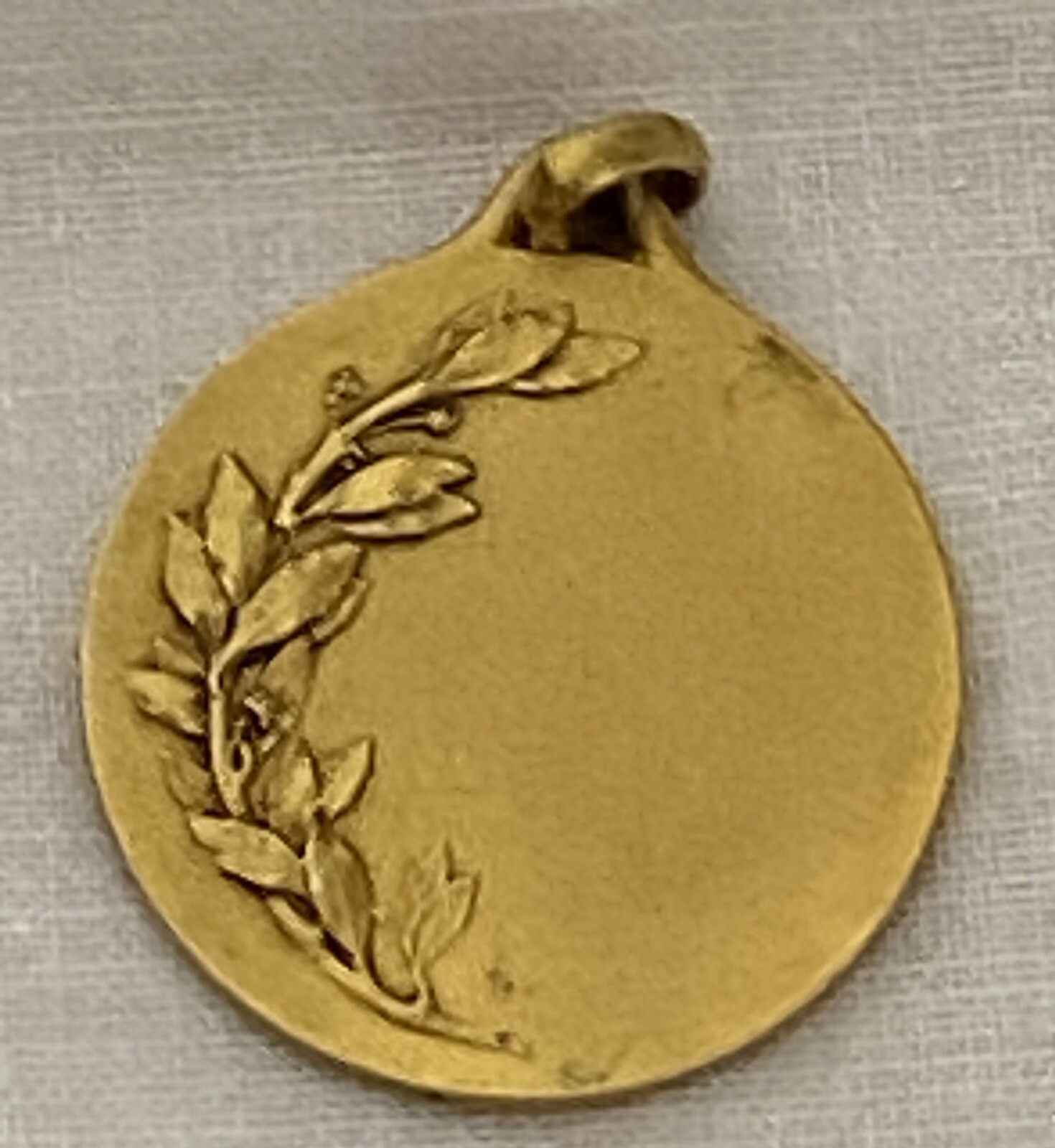 ART DECO GOLD FIX TENNIS MEDAL. By LAVRILLIER Circa 1920