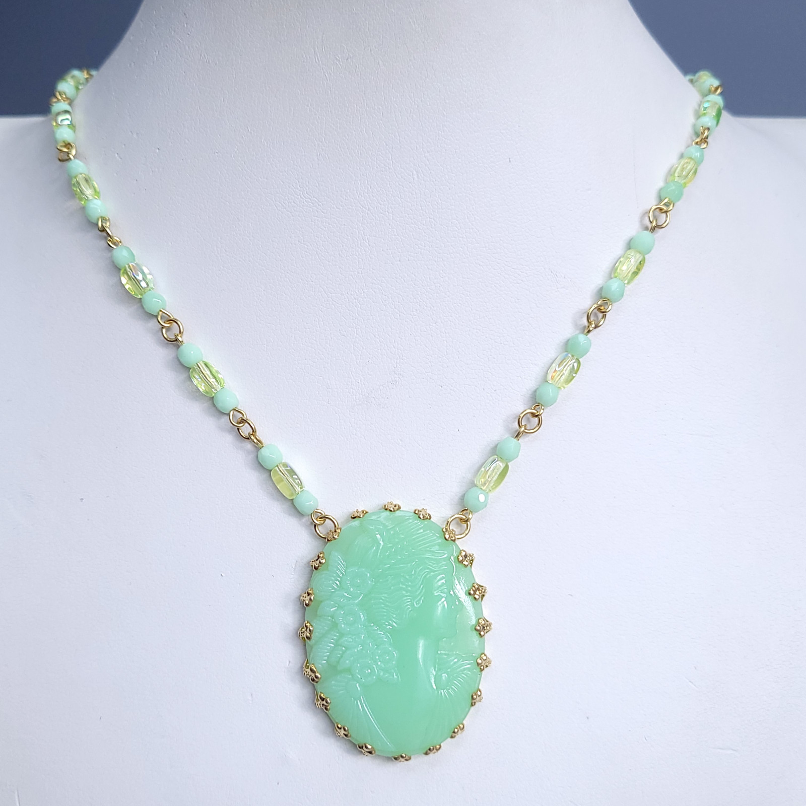 Uranium Glass Necklace 21” Cameo Pendant Vaseline Green Czech Beads