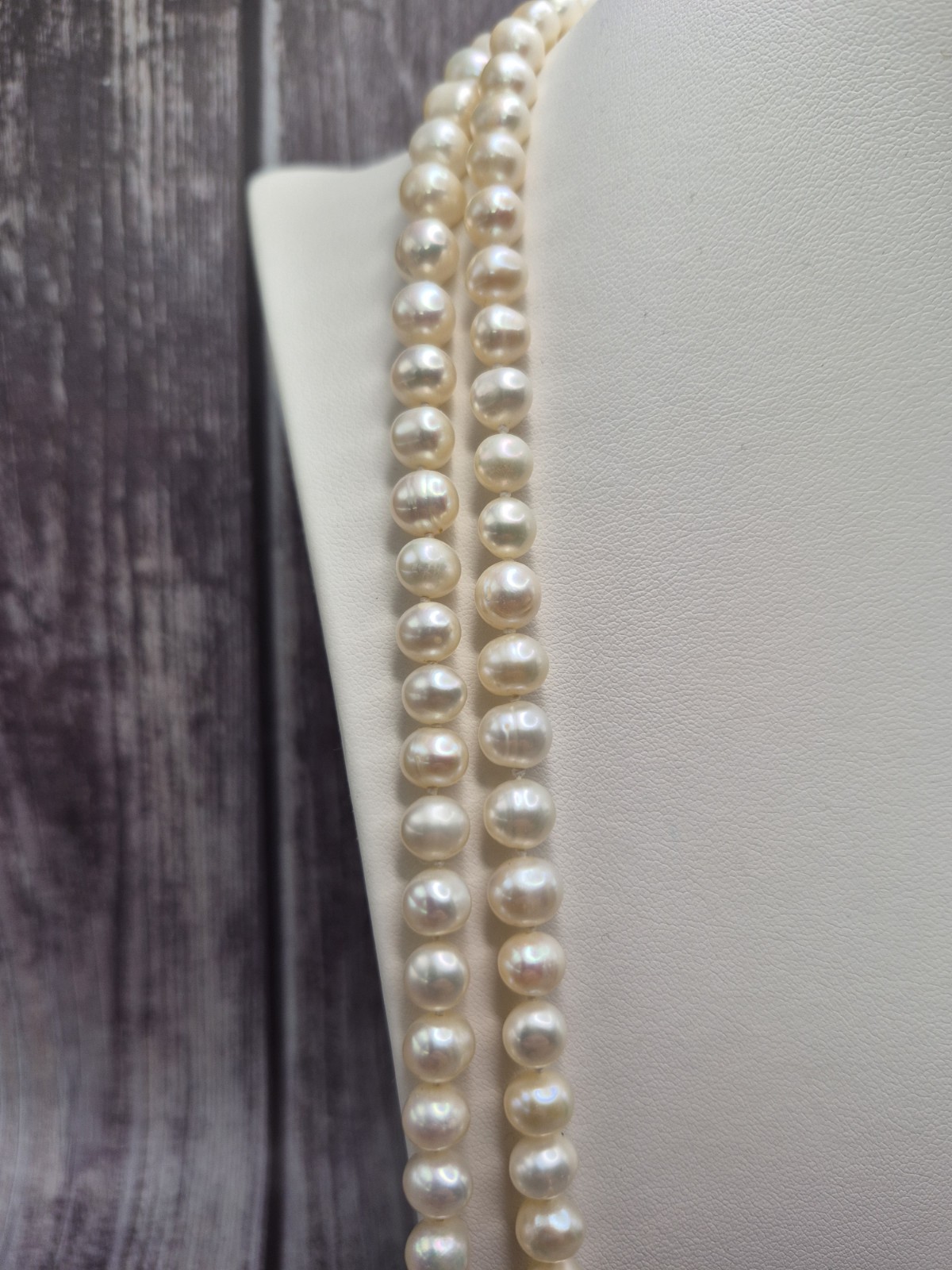 Vintage 52″ Long Single Strand 7-8mm Off White Pearl Necklace June Birthstone