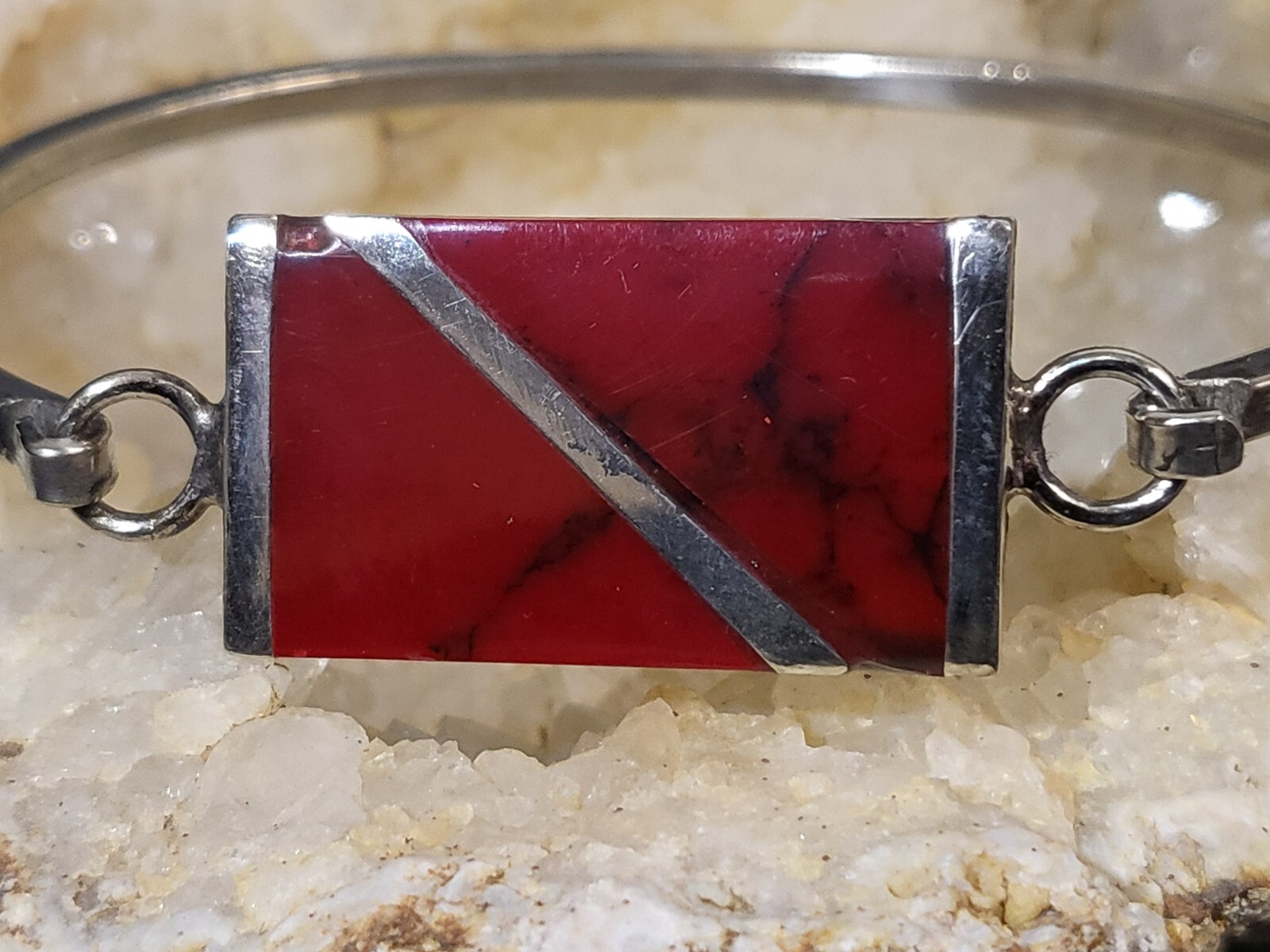 VINTAGE MEXICO ALPACA SILVER RED SPINEY OYSTER SHELL BRACELET