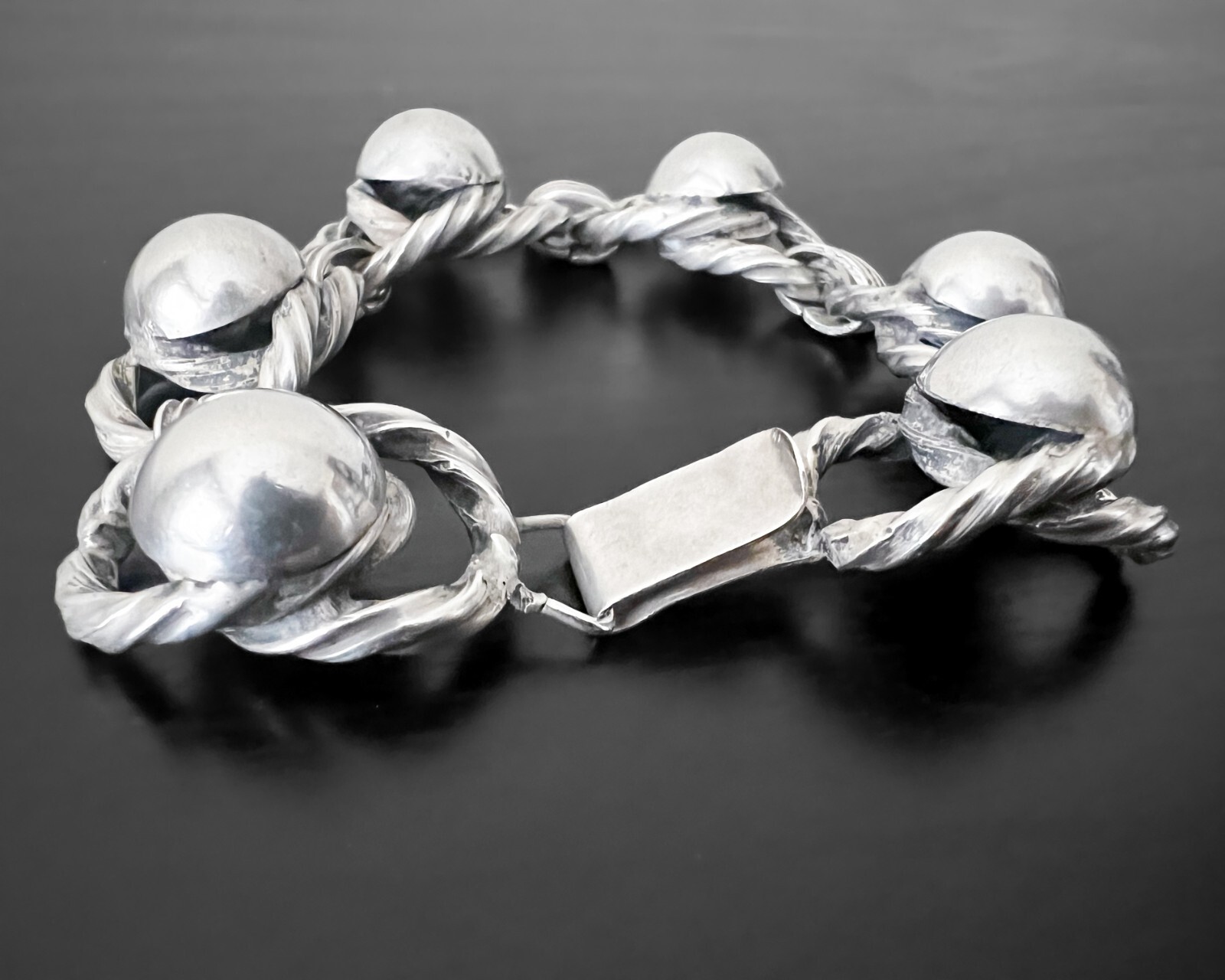 55g Sterling Vtg Modernist Bead Ball Wire Cable Dome Design Panel Link Bracelet
