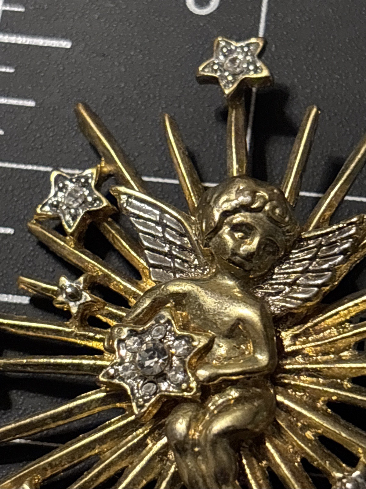 Large Starburst Angel Cherub Brooch