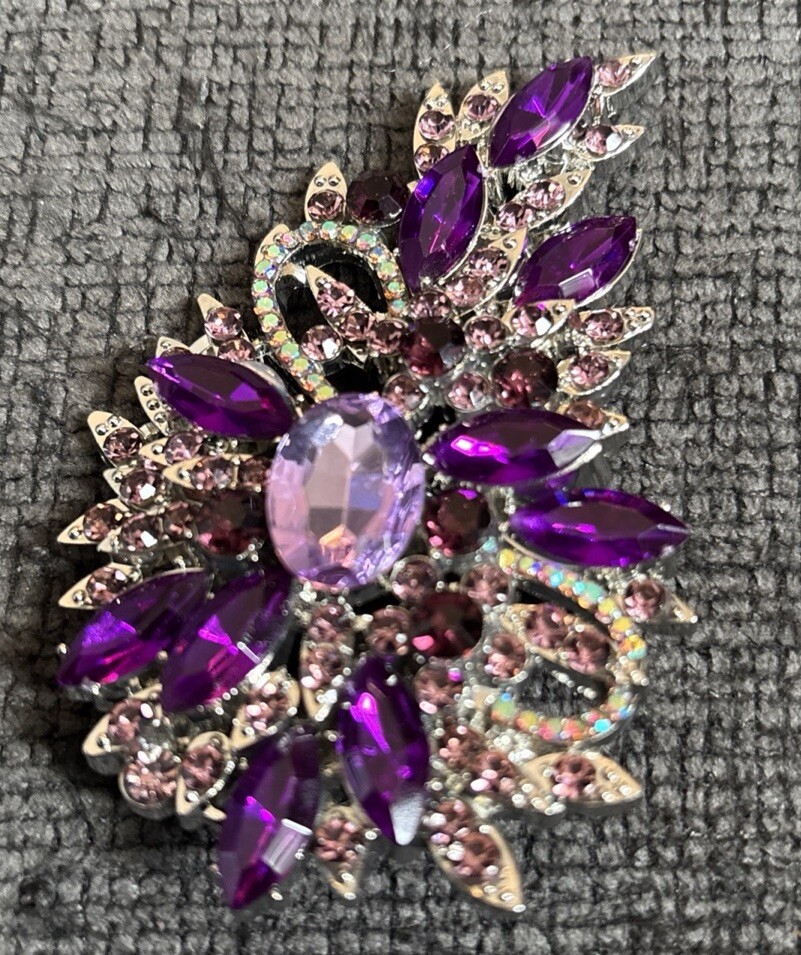 Silvertone Purple Pink Acrylic Faux Rhinestone Pin (A53)