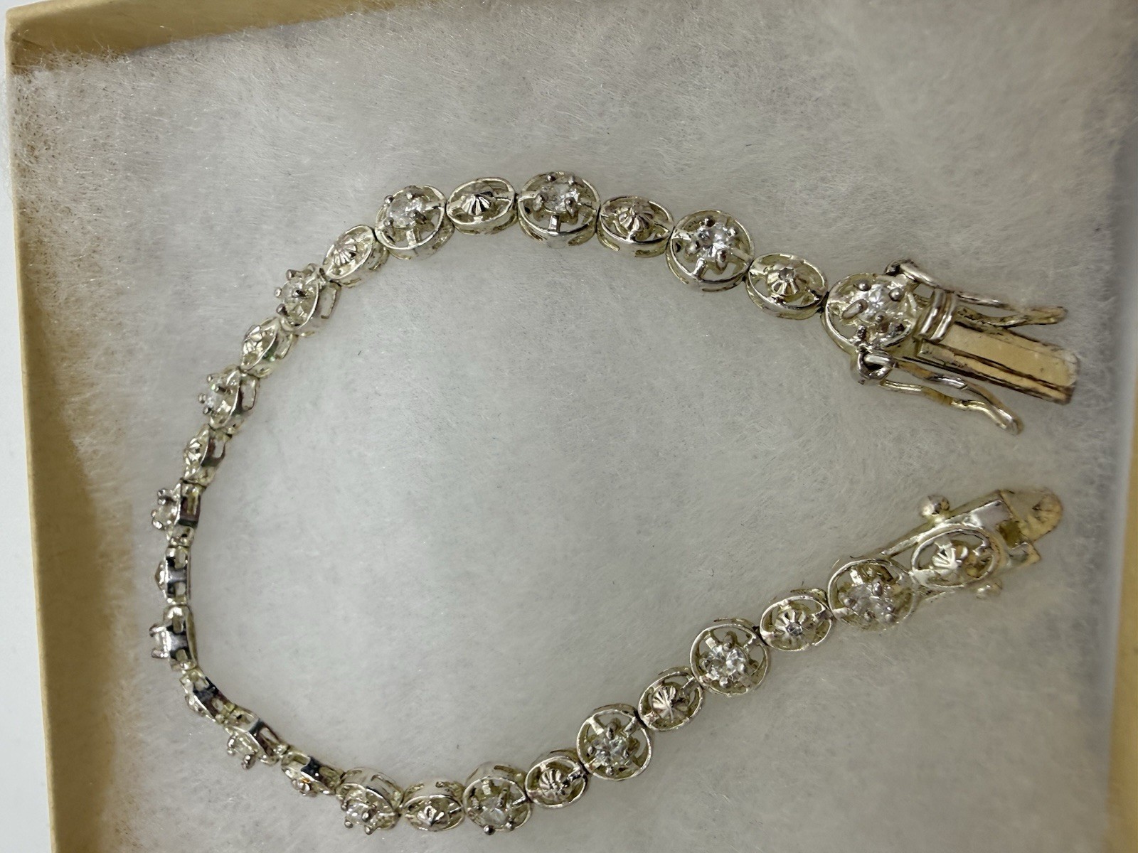 Vintage DBJ Sterling Silver 925 CZ Stones Tennis Bracelet 7″, Weight 10g