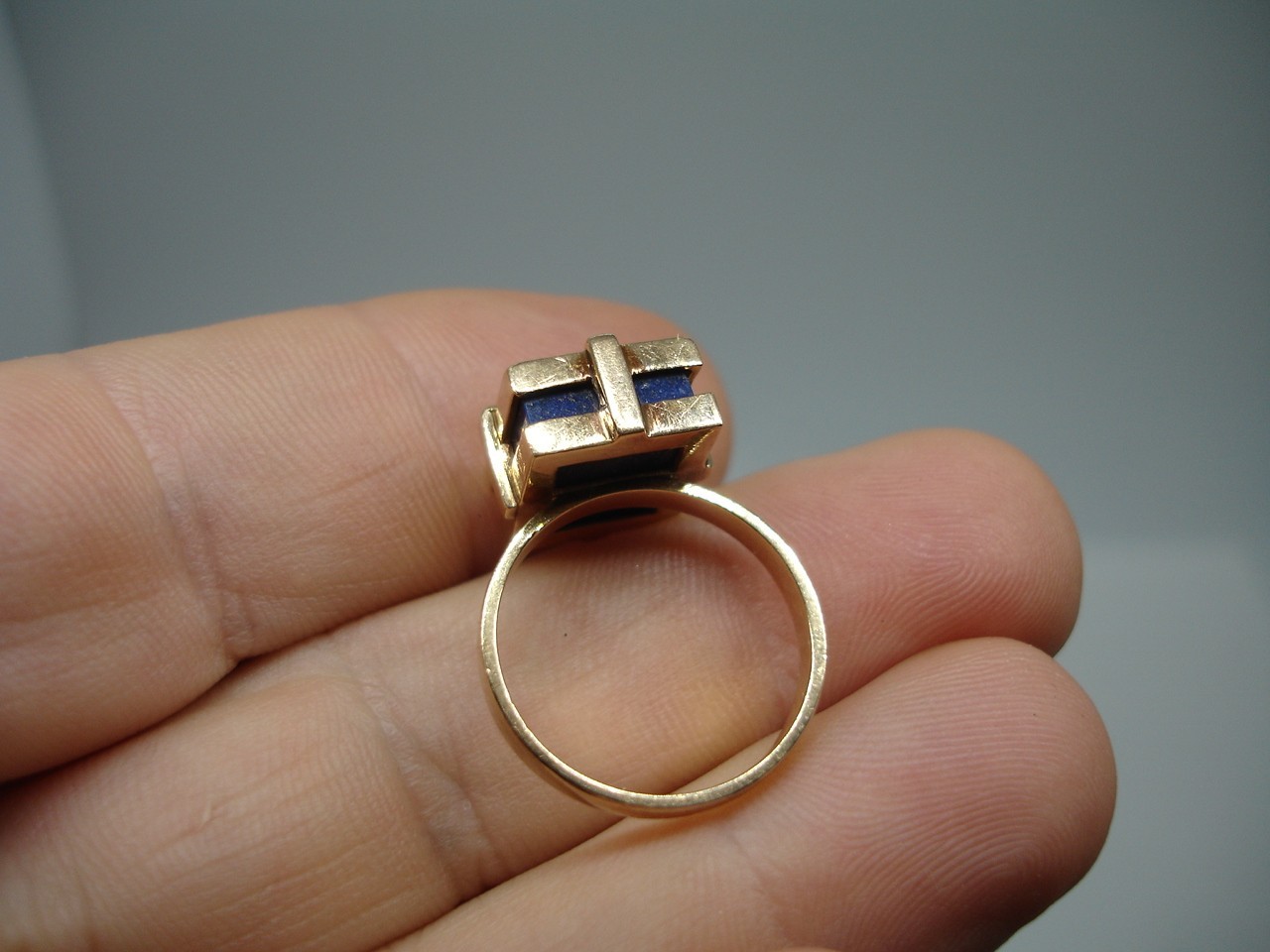 14K Gold Lapis Lazuli Signet Statement Ring Mid Century Deco two-tiered square 7