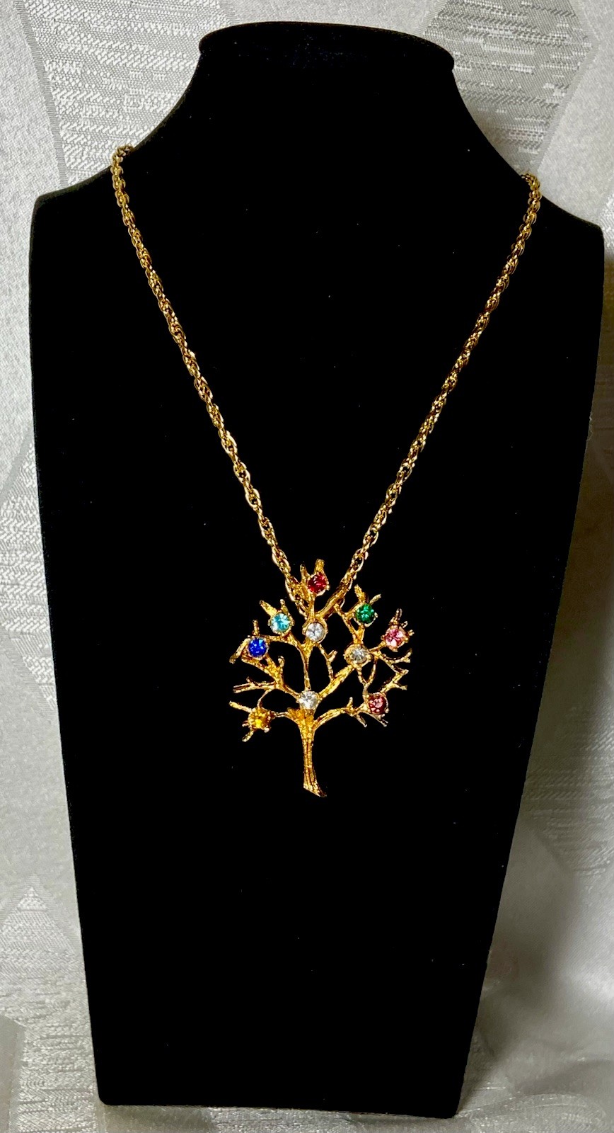 Vintage Regal Gems “Tree Of Life” Gold Tone Multicolor Rhinestone Necklace W/Box