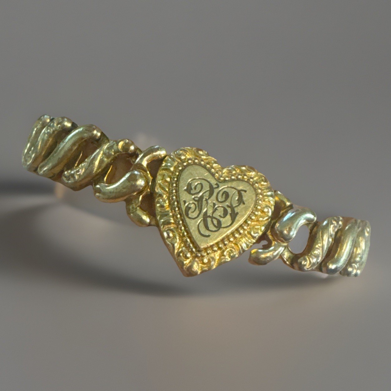 Pitman and Keeler American Queen Sweetheart expansion Bracelet Read Broken Child