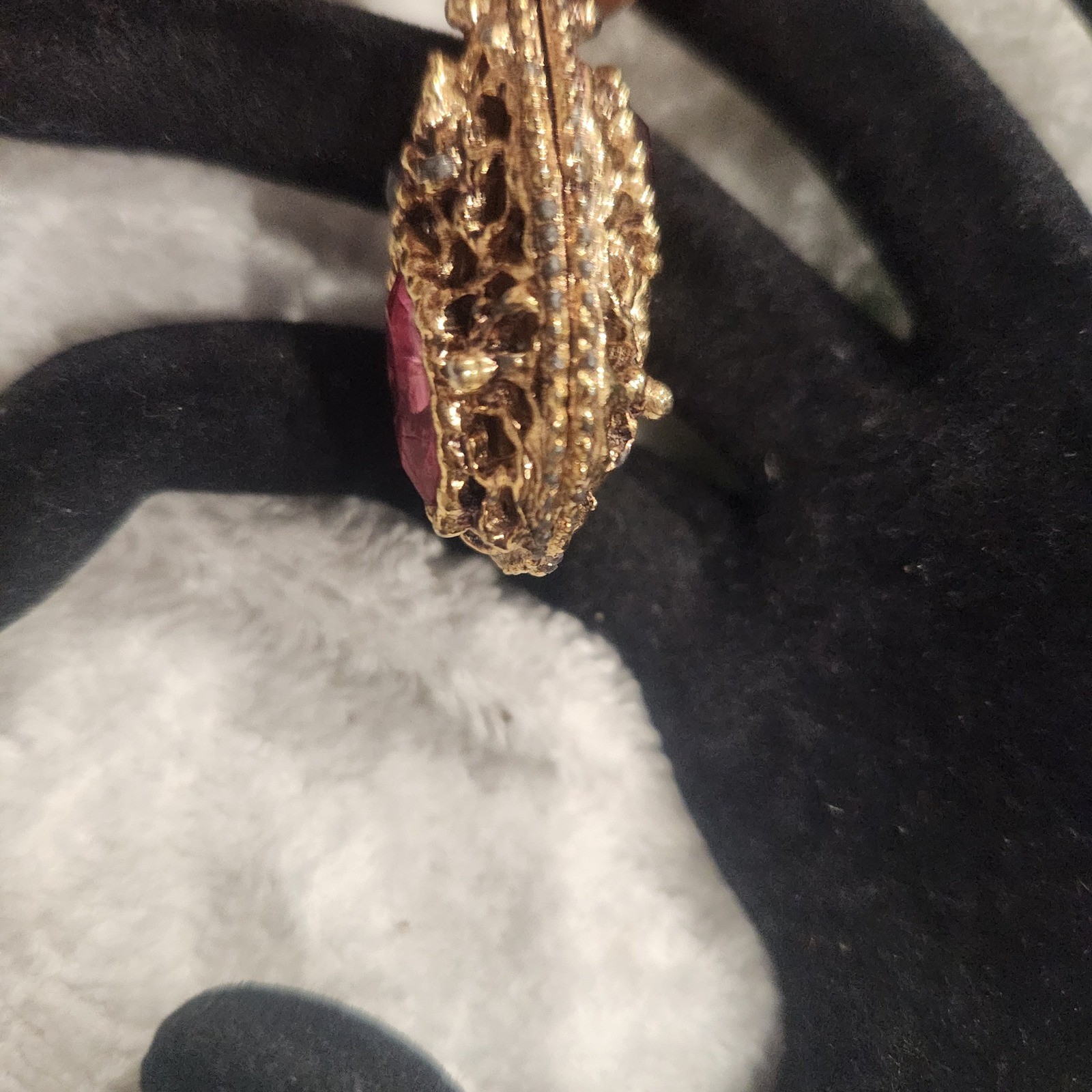 Vintage Gold Tone Filigree Teardrop Pendant Pink Purple Marquise Rhinestone