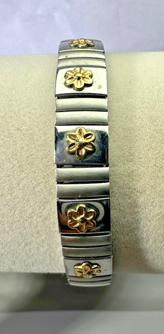 Bracelet Expendable stretch Band Silver tone. Stainless Steel. 16.35g L- 6.25in