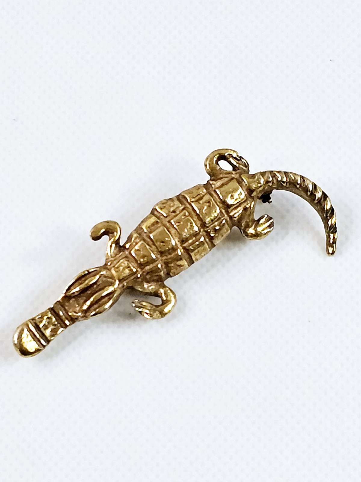 Alva Studios Crocodile Alligator Gold Tone Brooch Pin Vtg Signed 2 3/8″