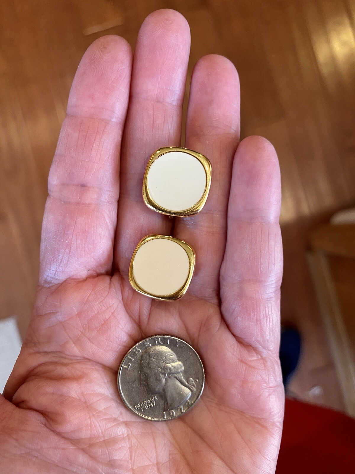 Vintage Napier Square Ivory And Gold Tone Screw Back Earrings