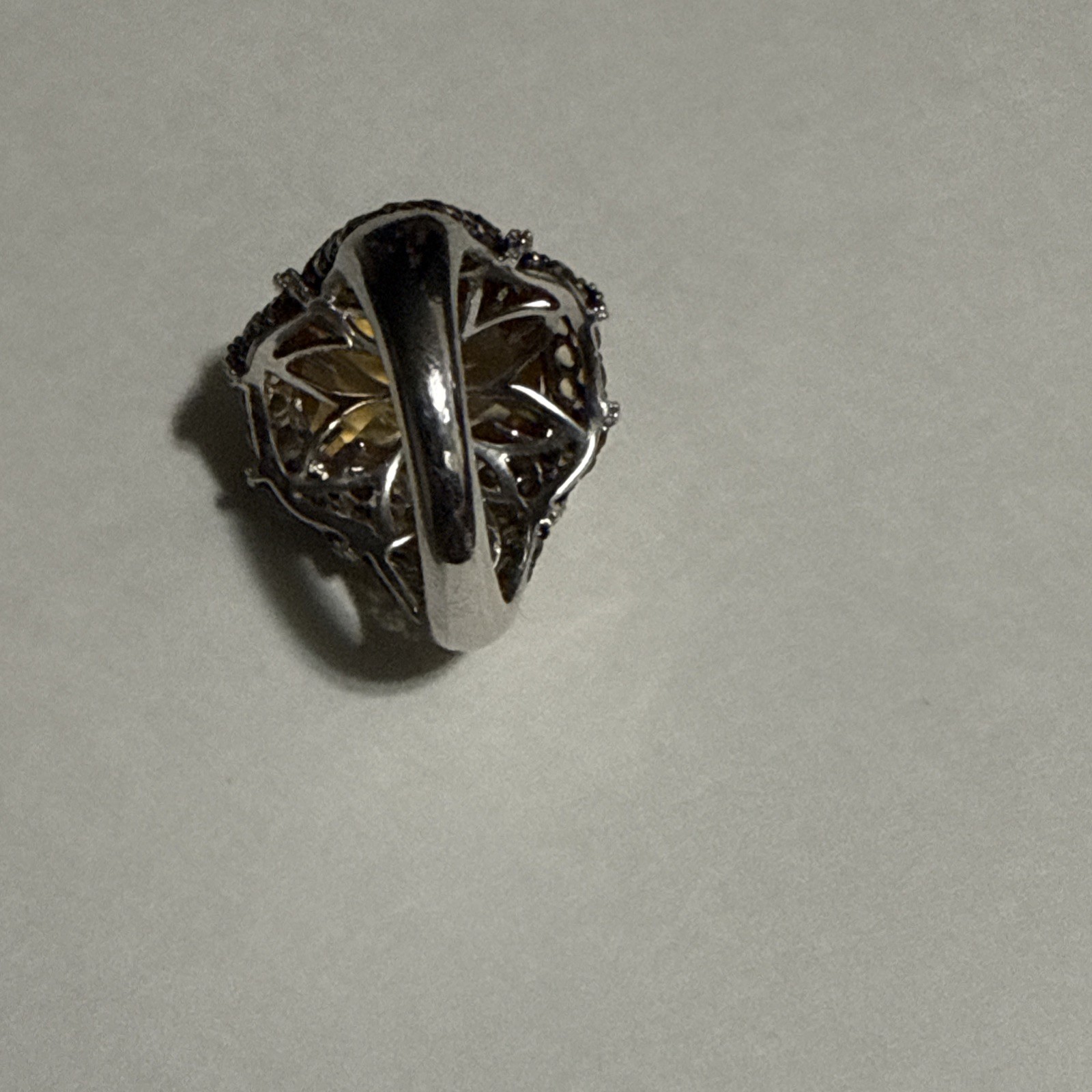 Fabulous 925 Silver Ring Size 7 Ring Beautiful faceted Citrine Stone w/ CZ 7.5g