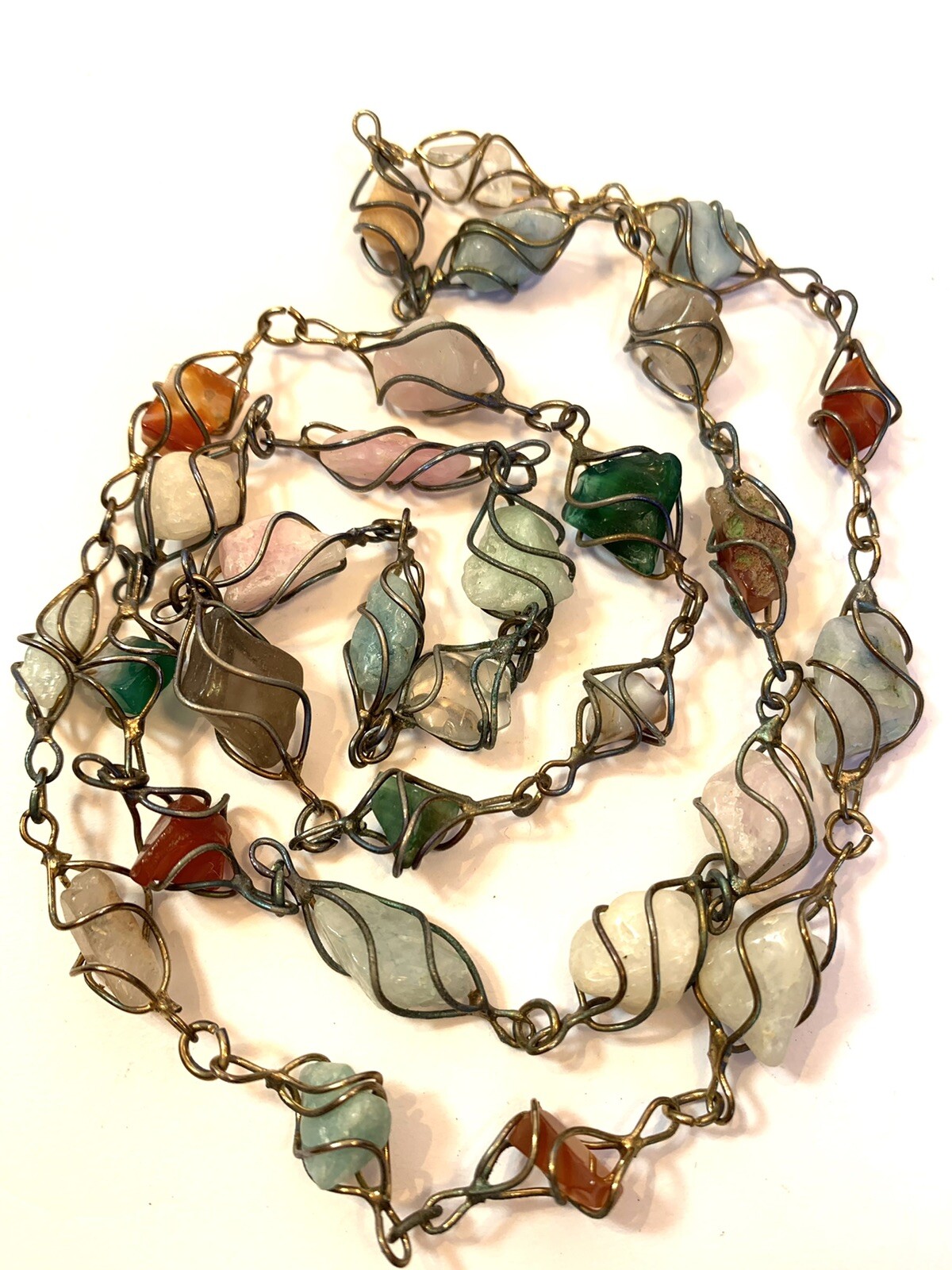 VTG Wire Wrapped Polished Gemstone Necklace Wire Linked 15” N68