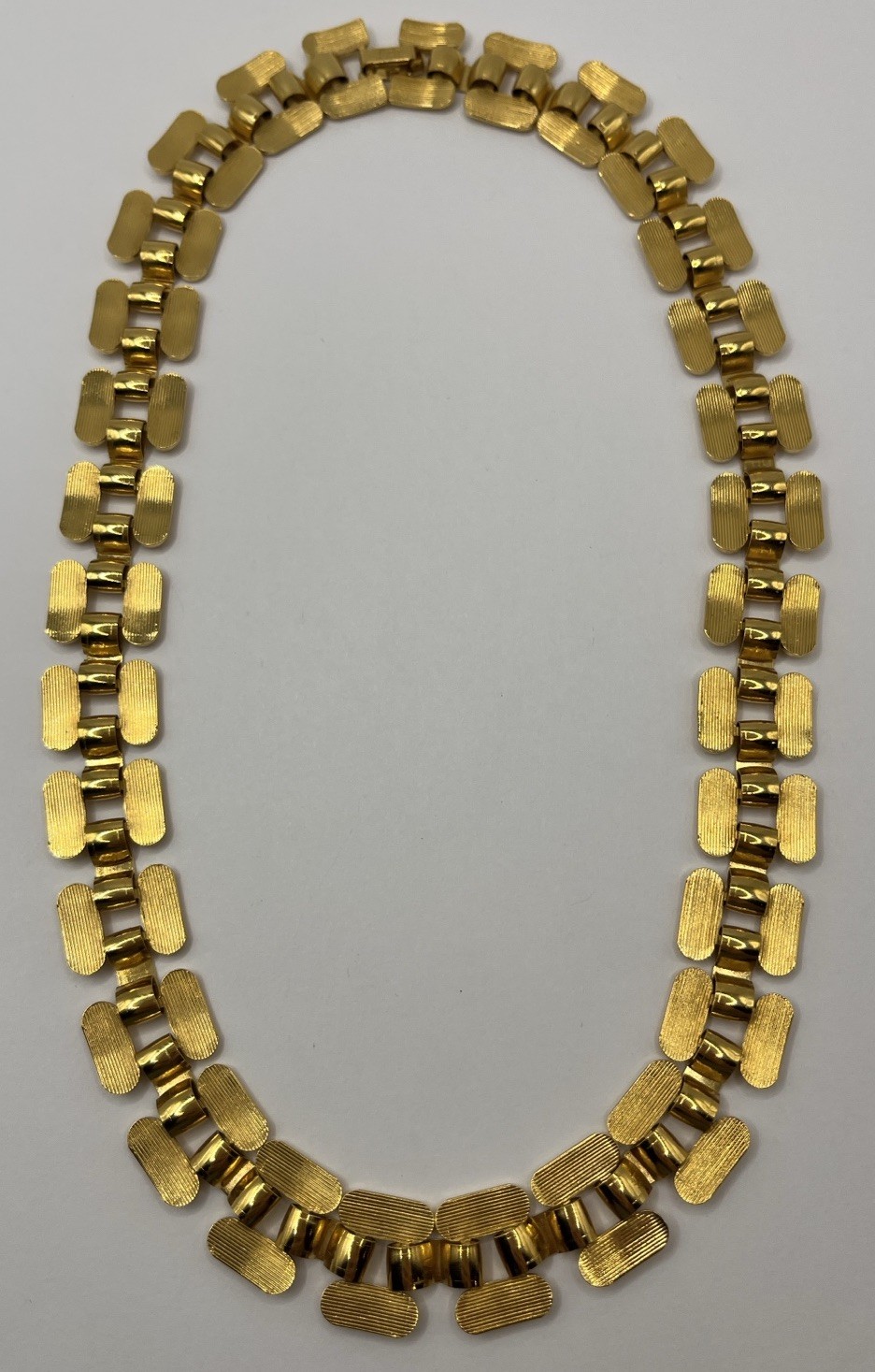 Signed Napier Gold Tone Square Link Chain Necklace Articulated Vintage 18 Inches
