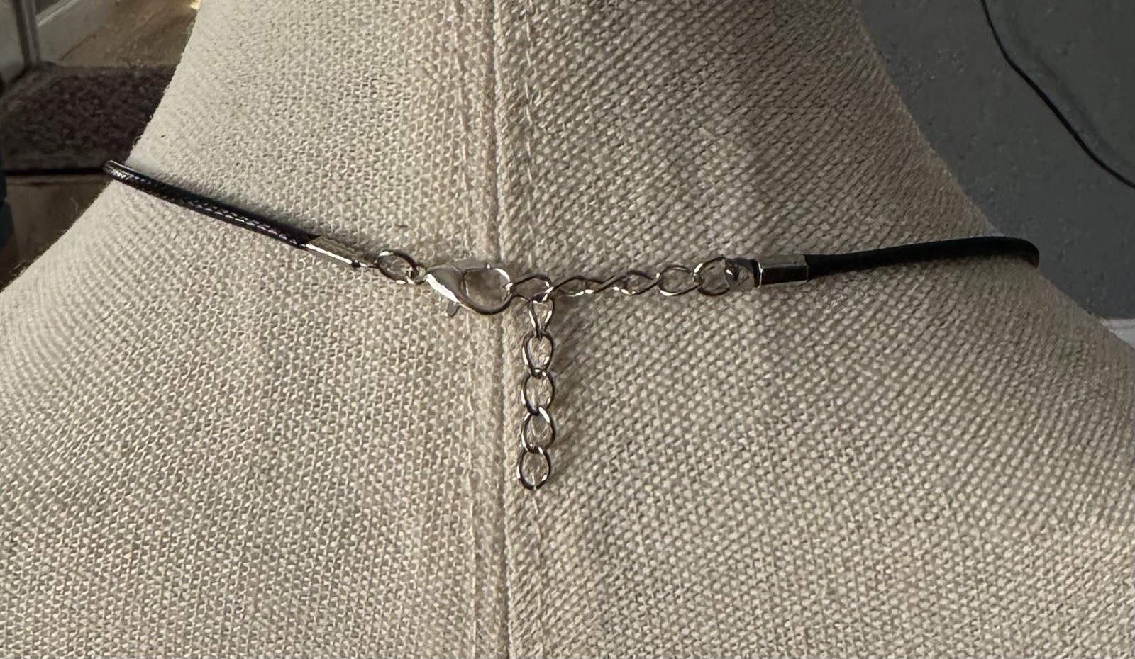 Vintage Silvertone Swirl & Rhinestone Pendant On Leather Cord Necklace 16”