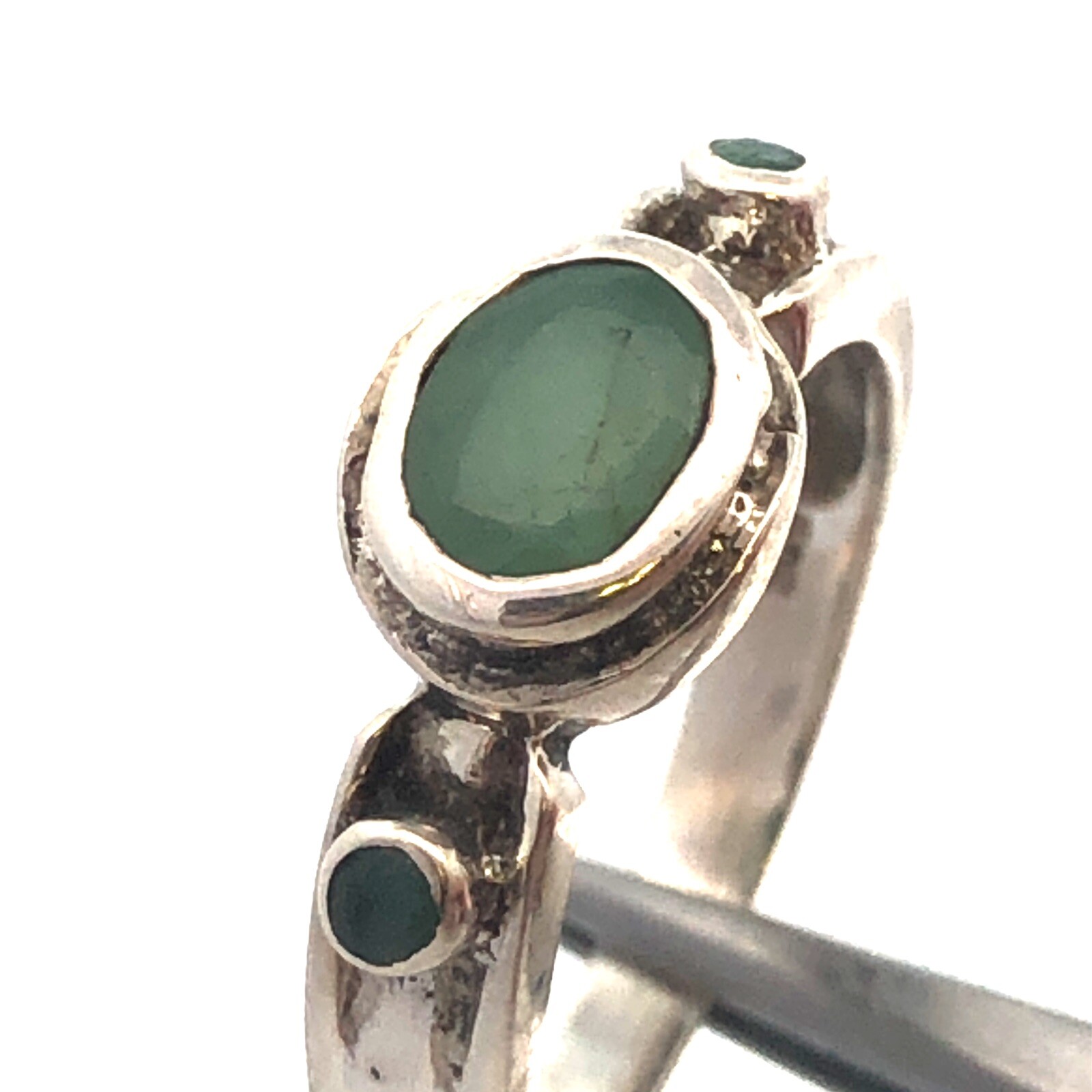 Vintage 925 Sterling Silver Oval Emerald May Anniversary Ring