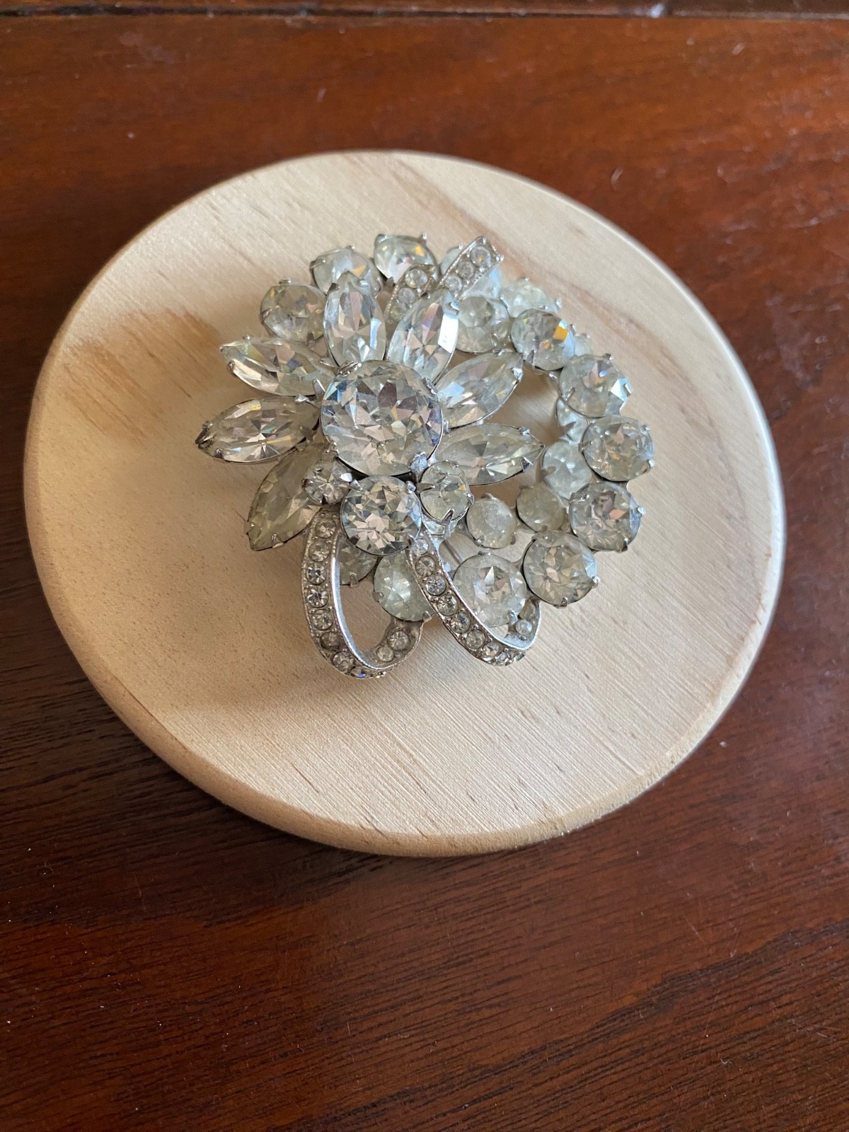Eisenberg vintage rhinestone brooch (signed)