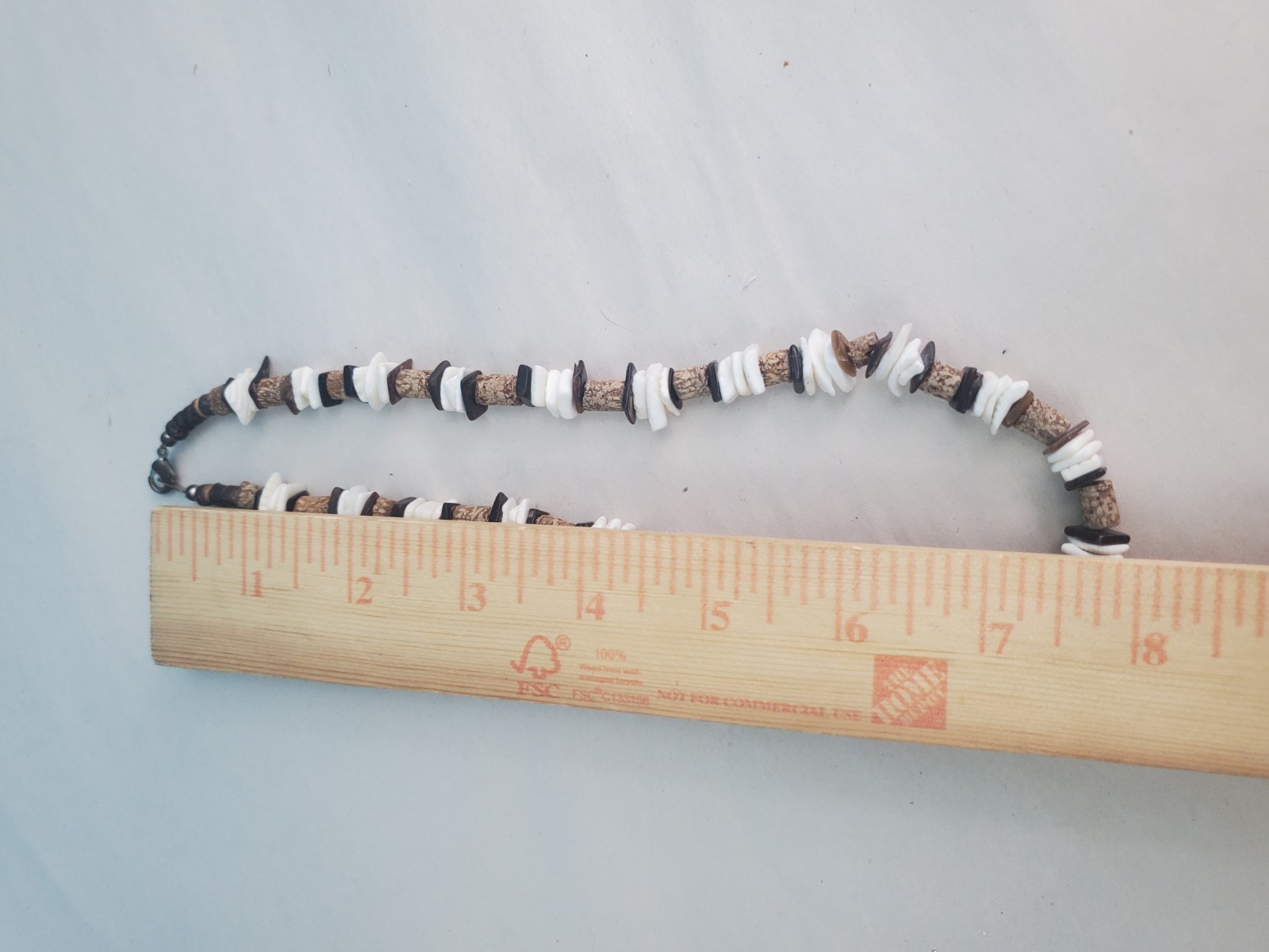 Vintage 1970s Mixed White Puka Shell & Natural Brown Sponge Coral Choker…