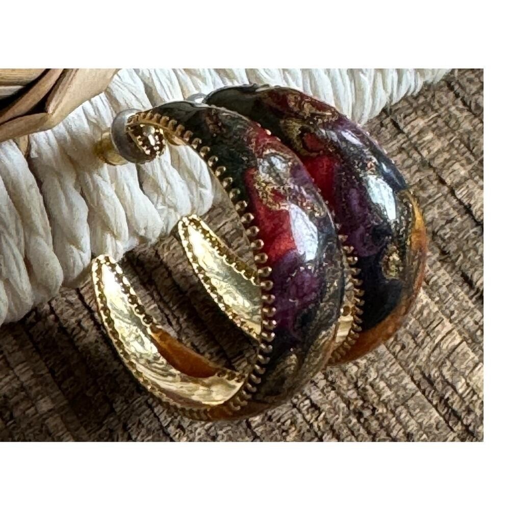 Vintage ’80s Multi-Color Enamel Swirl Hoop Earrings Gold Tone Abstract J Hoops