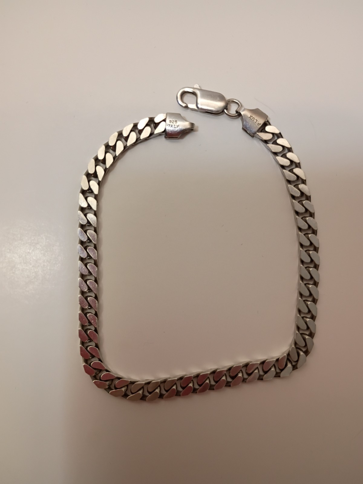🔥925 Sterling Silver Curb Link Bracelet Italy 8.5 In 16 Gms NEW Condition 🔥