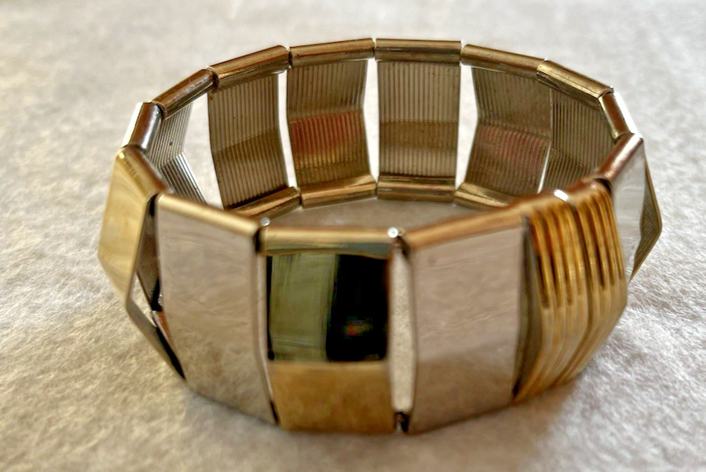Lot of 4 Hinged Bangle Bracelets-SEE DESCRIPTION