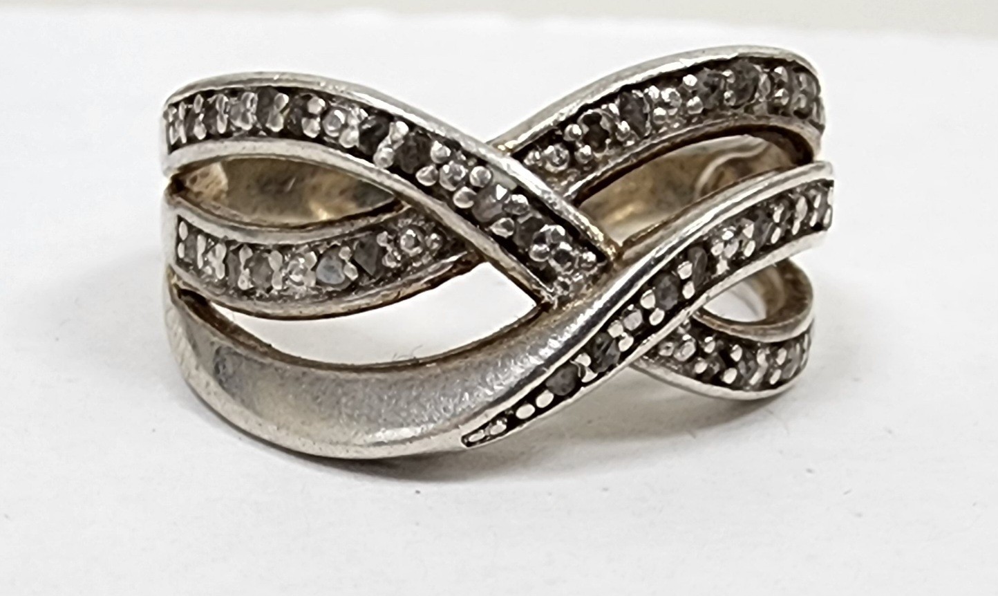 DBJ Diamond (Tested) Sterling Silver 925 Crossover Band Ring Size 8 Pre-Owned