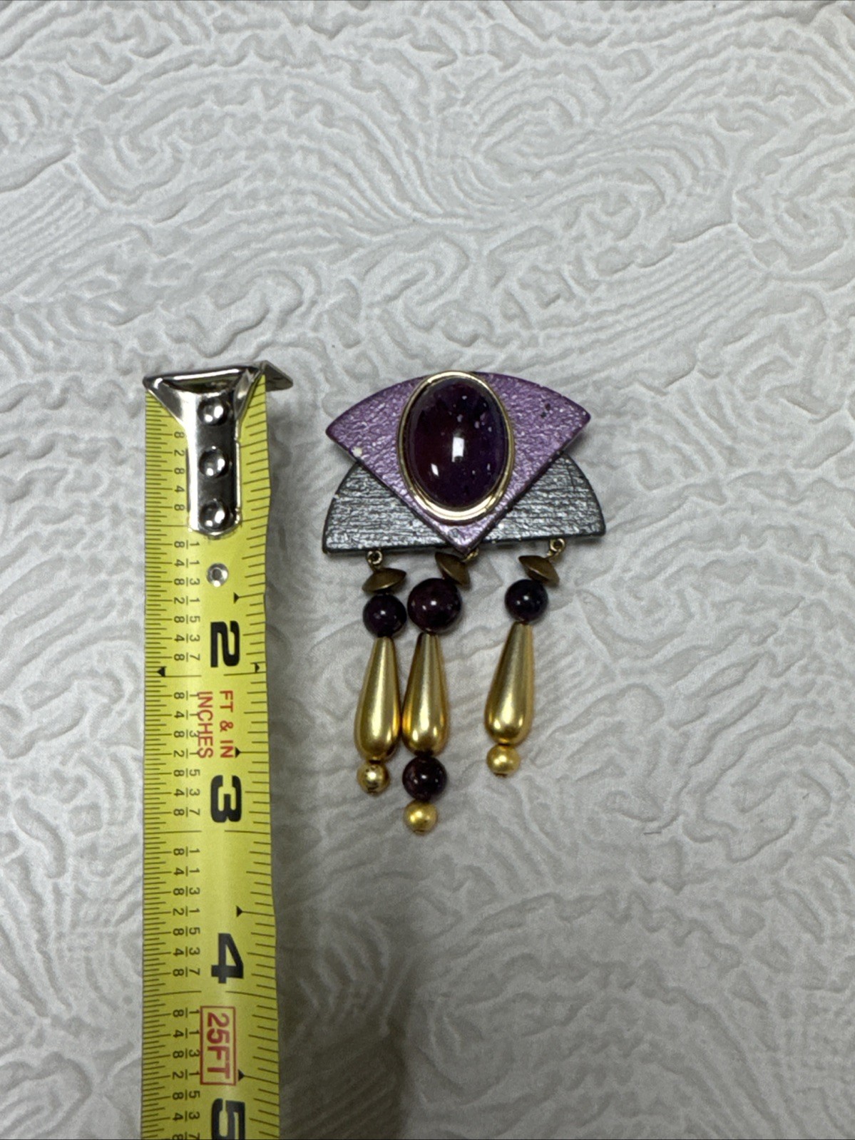 Vintage Art Deco Fan Shape Speckled Design Purple Cabochon Dangling Beads Brooch