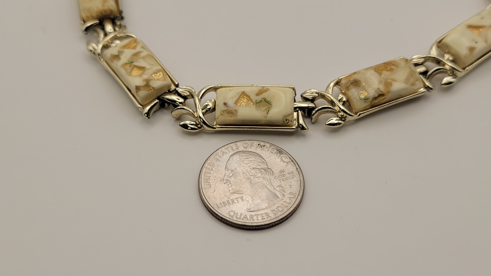 Vintage Thermoset Lucite Coro Off White Confetti Necklace Gold tone
