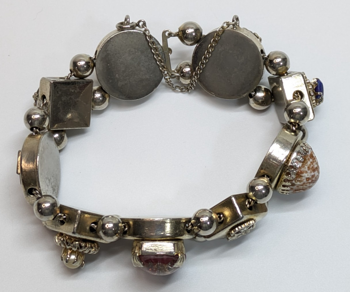 VTG Art Glass Stone Copper Fluss Antiqued Silver Tone Slide Charm Bracelet 7.5″