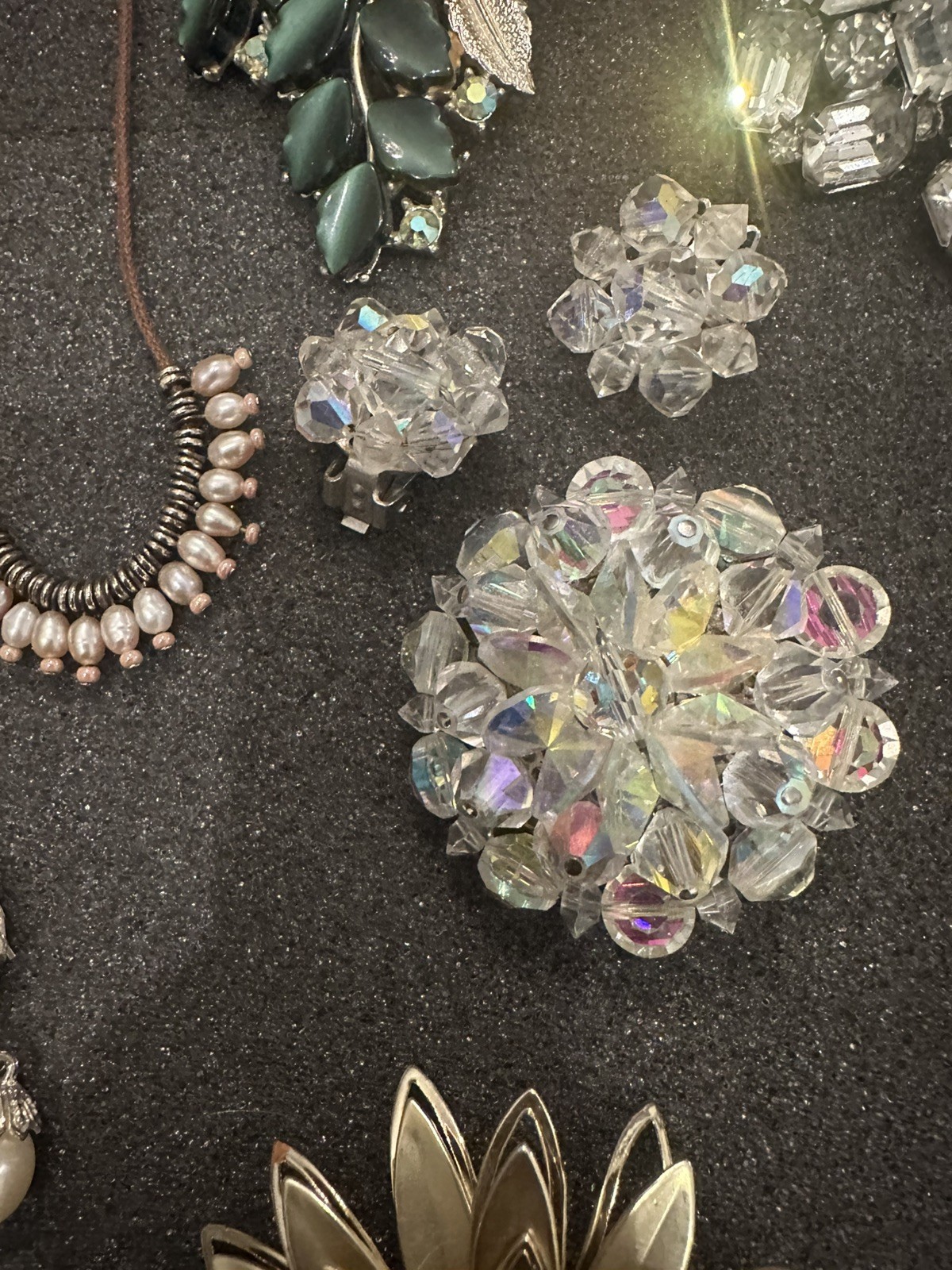 Vintage Estate Costume Jewelry Lot! Brooches and more!