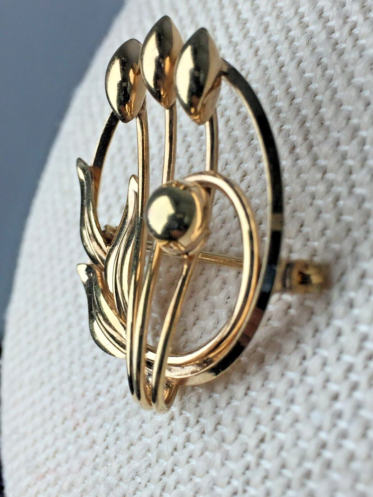 Lovely Vintage BB Binder Brothers 1/20 12K Gold Filled Flower Pin Brooch, 1 1/4″