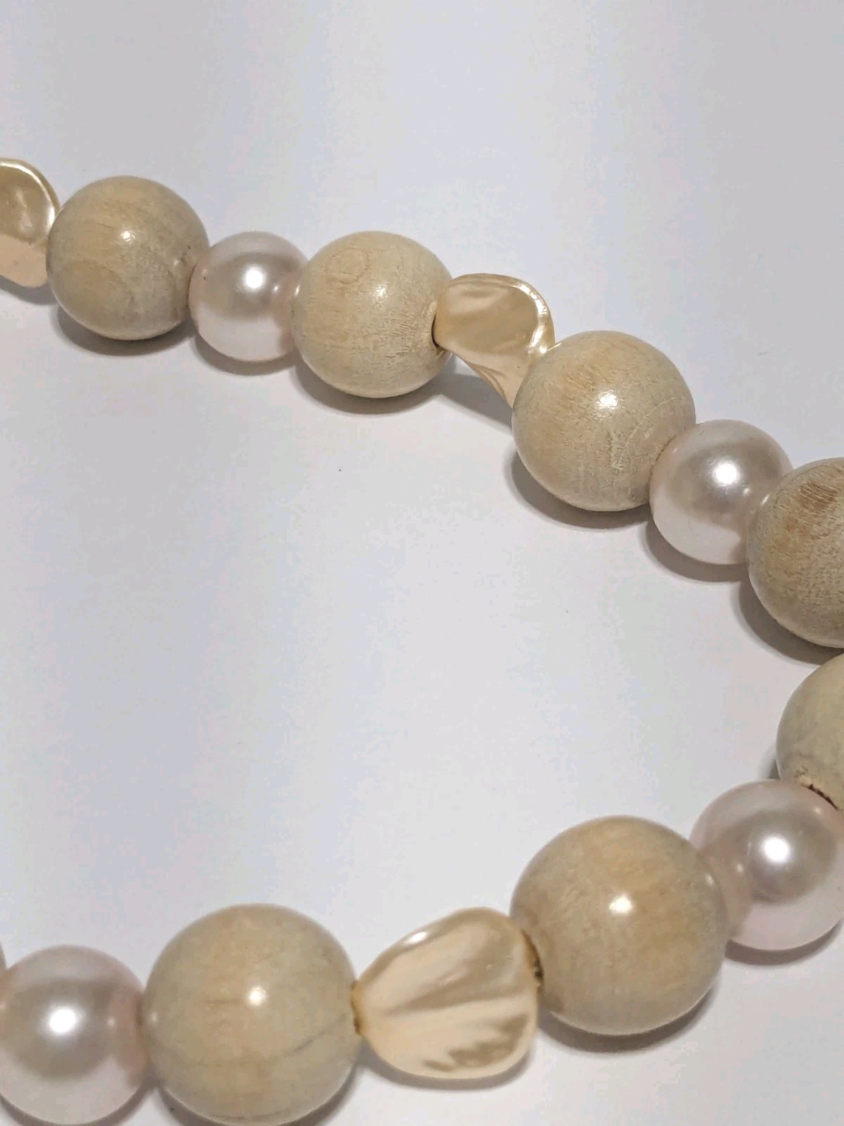 Vintage Wood Bead, Shell & Imitation Pearl Necklace. Light Colors 14″. BOHO