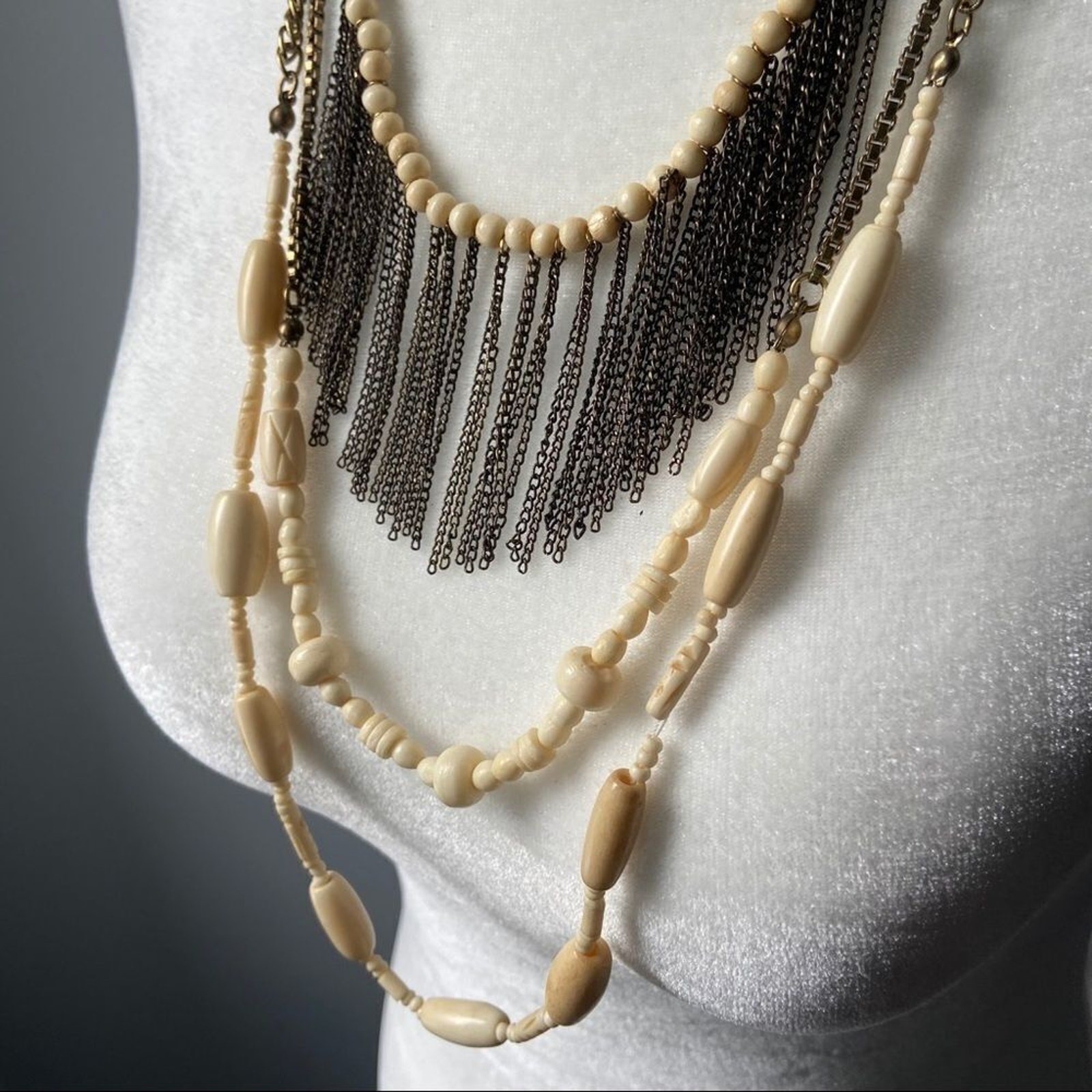 New Berry funky mixed media multi strand ivory tone and gold fringe necklace