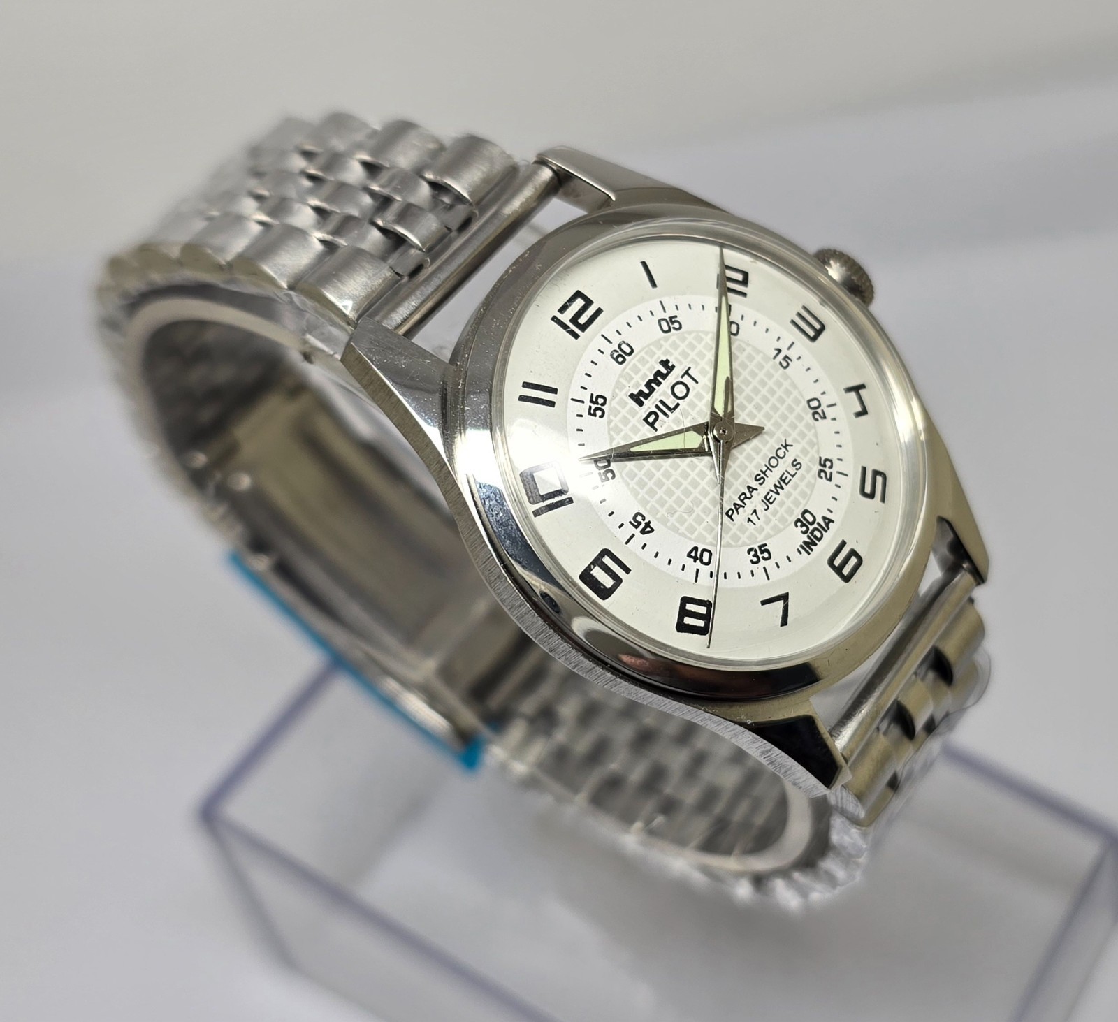 Vintage Hmt Pilot White Dial 17 Jewels Mechanical hand winding Transparent Back