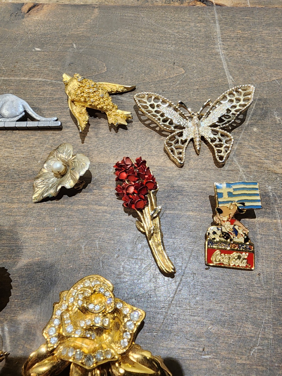 Vintage Lot Brooch Lapel Pin Bird Flowers Cats Avon Giovanni READ