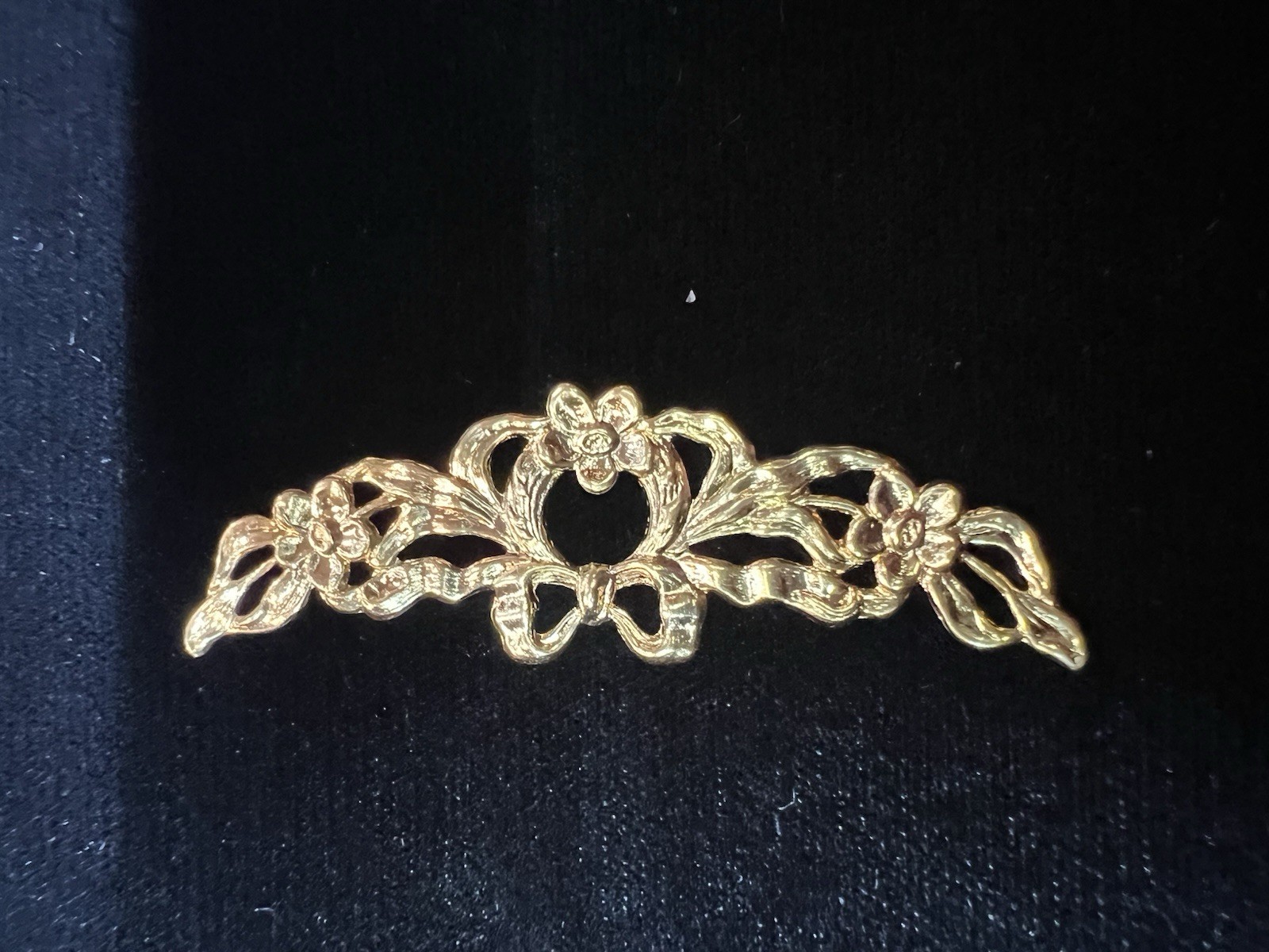 Large Vintage Gold Plated Brass Stamping Bows/Floral Sconce for Jewelry/Crafting
