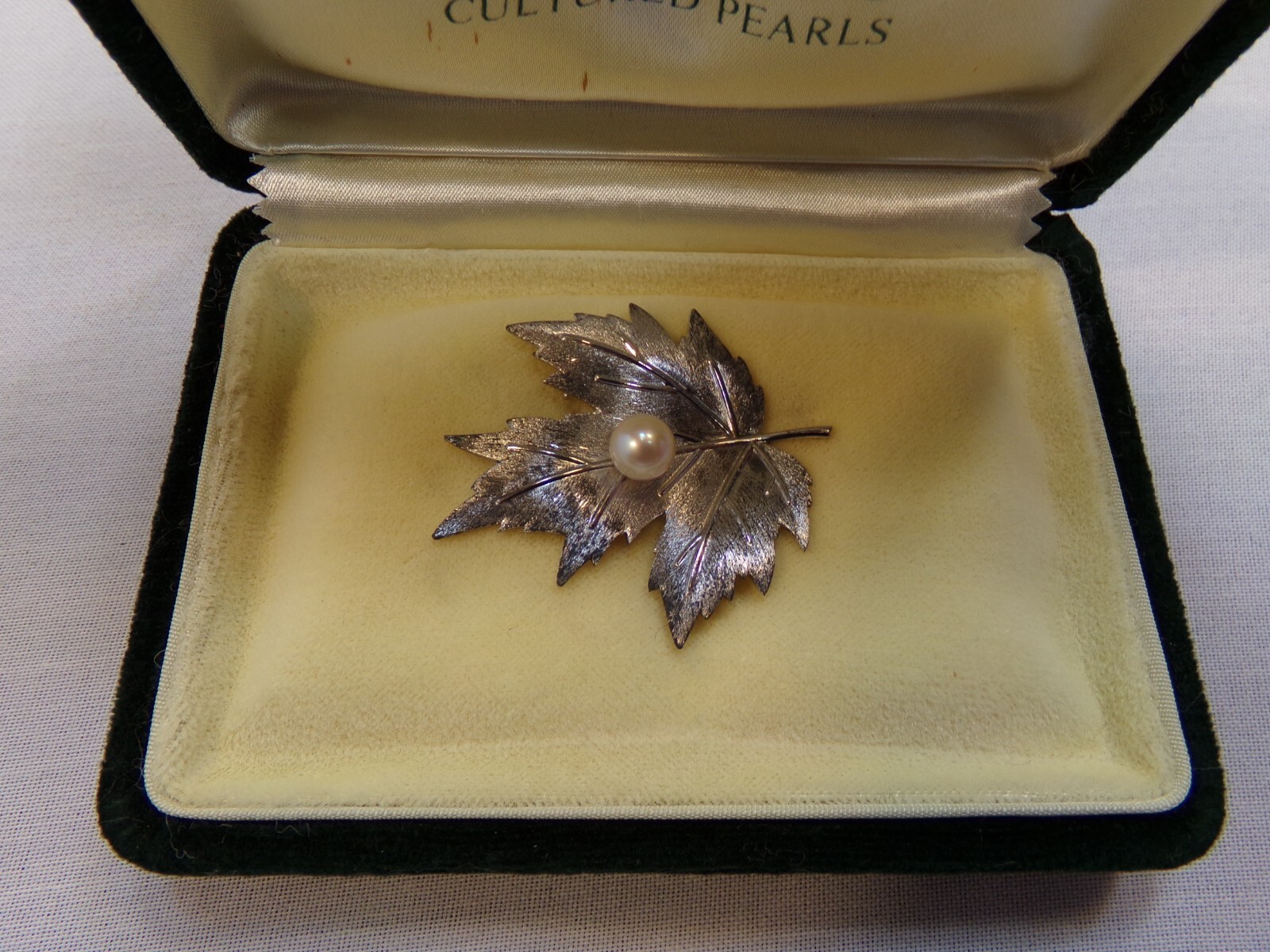 Vintage Mikimoto Pearl Silver Maple Leaf Brooch Pin