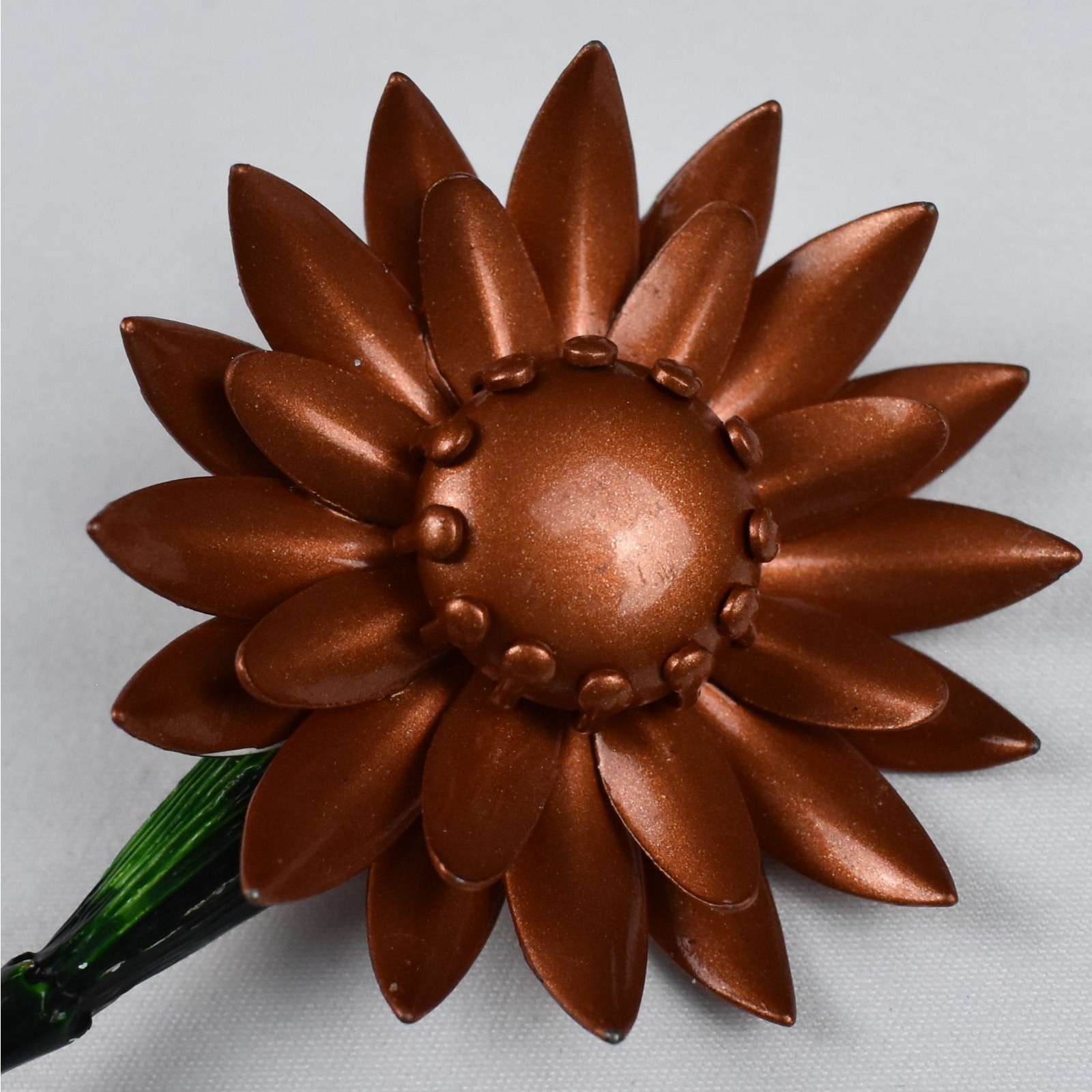 Vintage Enamel Daisy Flower Brooch Pin Mod Retro MCM Metal Floral Daisy Painted