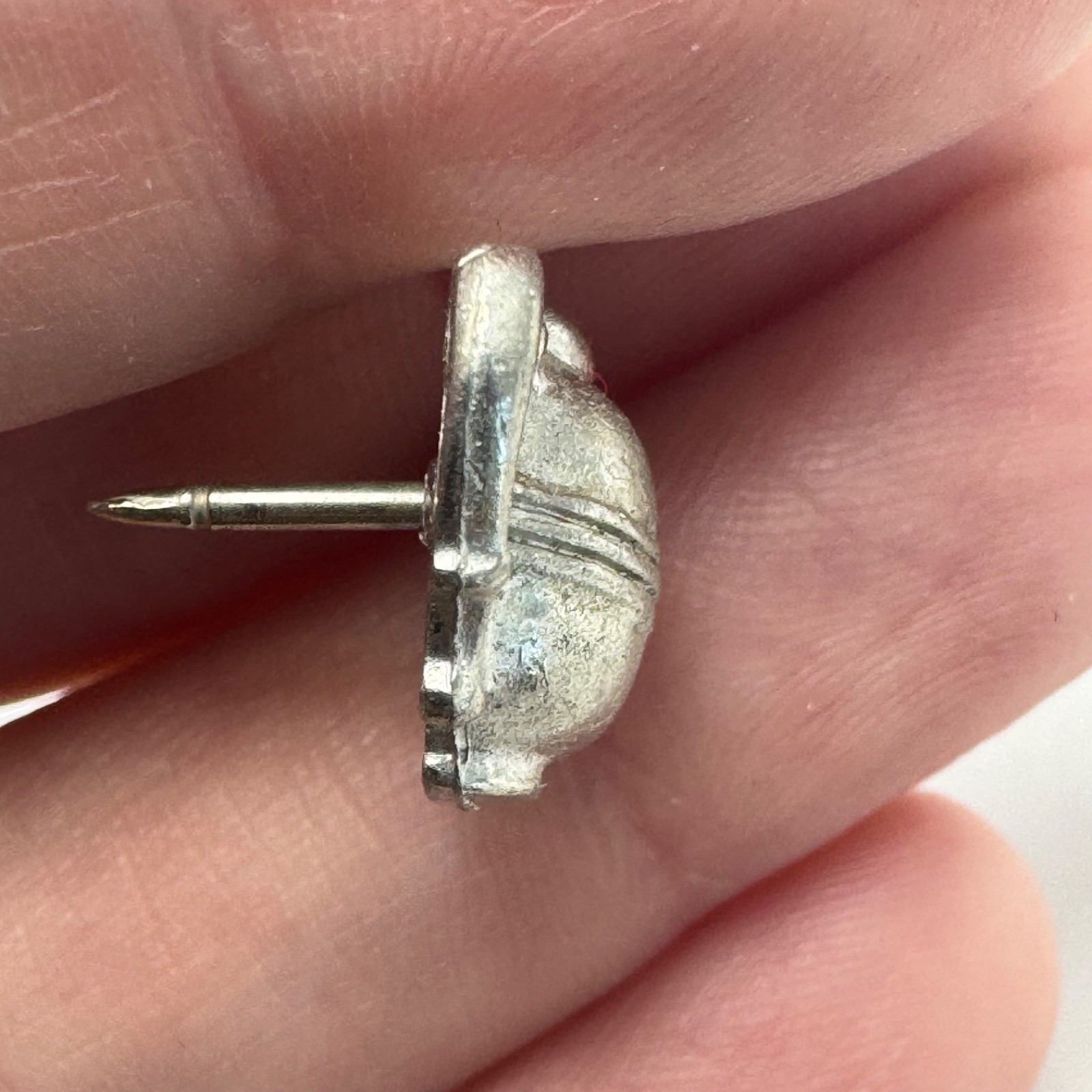 Teapot Lapel Pin Silver Tone Tea Party Collectible Kitchen 90s Souvenir Vintage