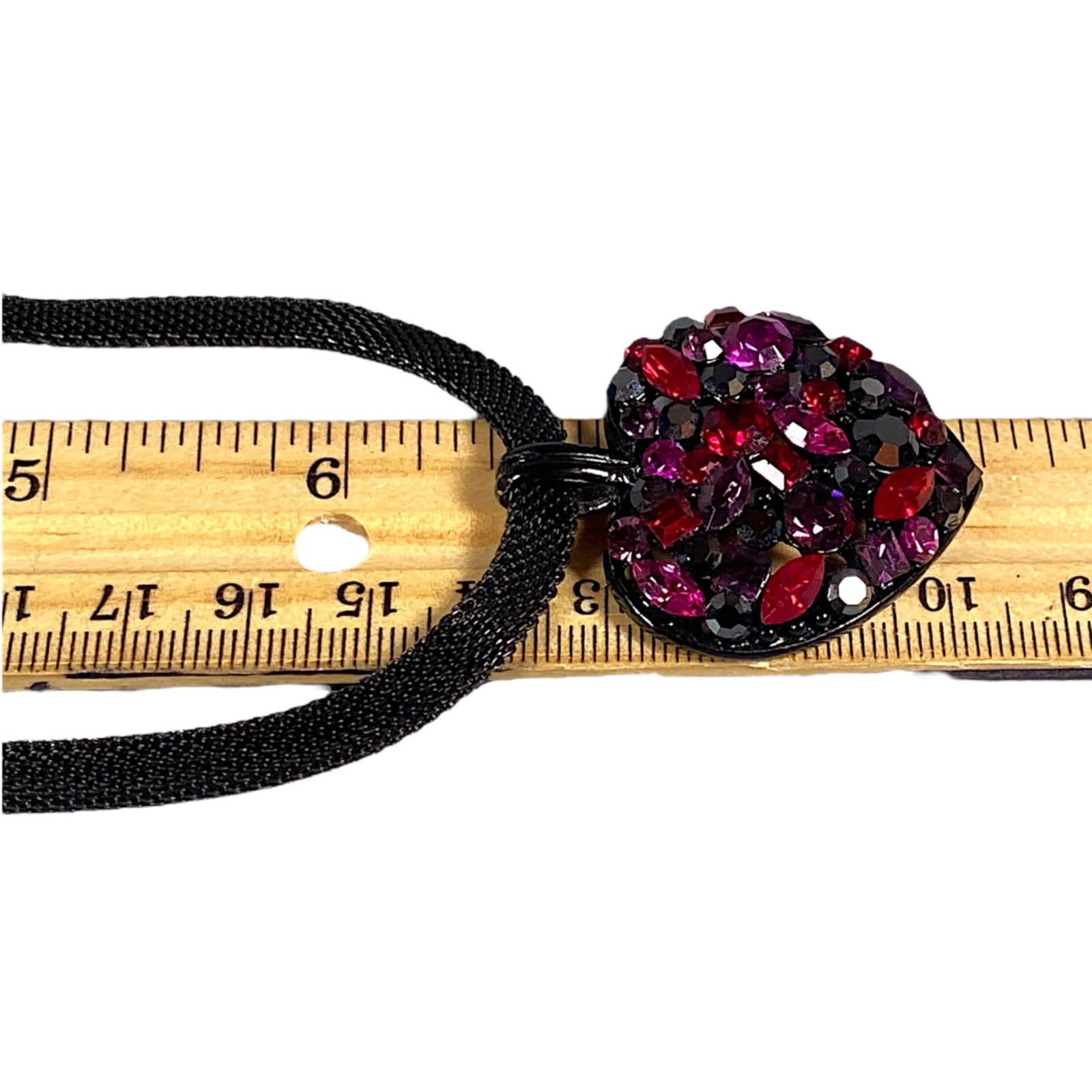 Goth Choker Necklace 15” Black Mesh Chain Heart Pendant Charm Witch Punk Y2K VTG