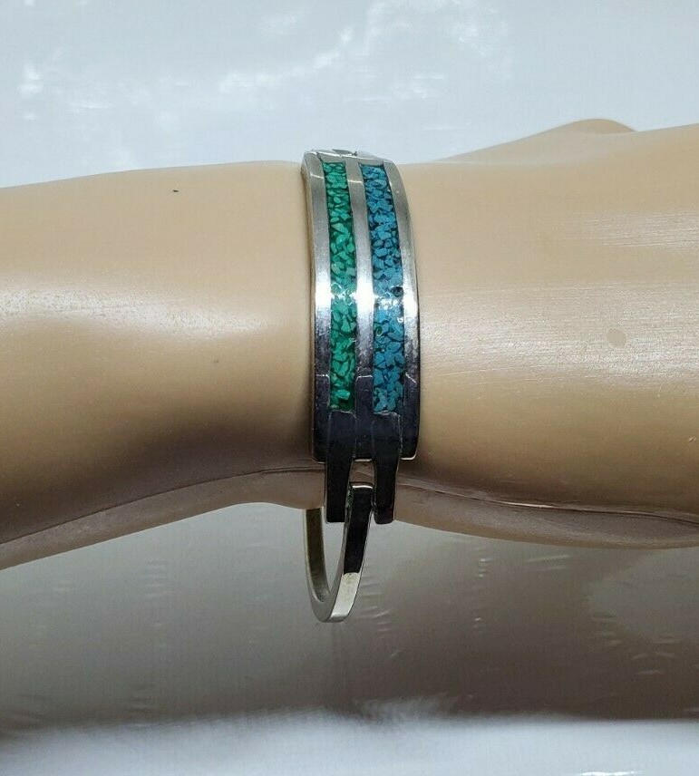 Turquoise Chip Inlay Bracelet Silver Tone Blue Green Side Opening