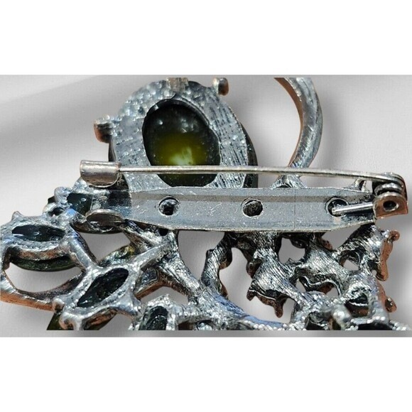Vintage Style Lime Green Floral Brooch Silver Tone Rhinestone Botanical Pin