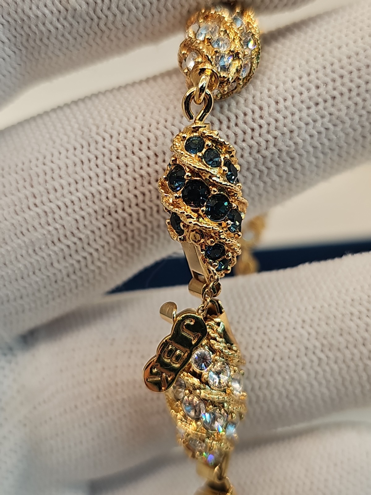 Camrose & Kross Jackie Kennedy JBK Royal Egg Bracelet. Signed JBK