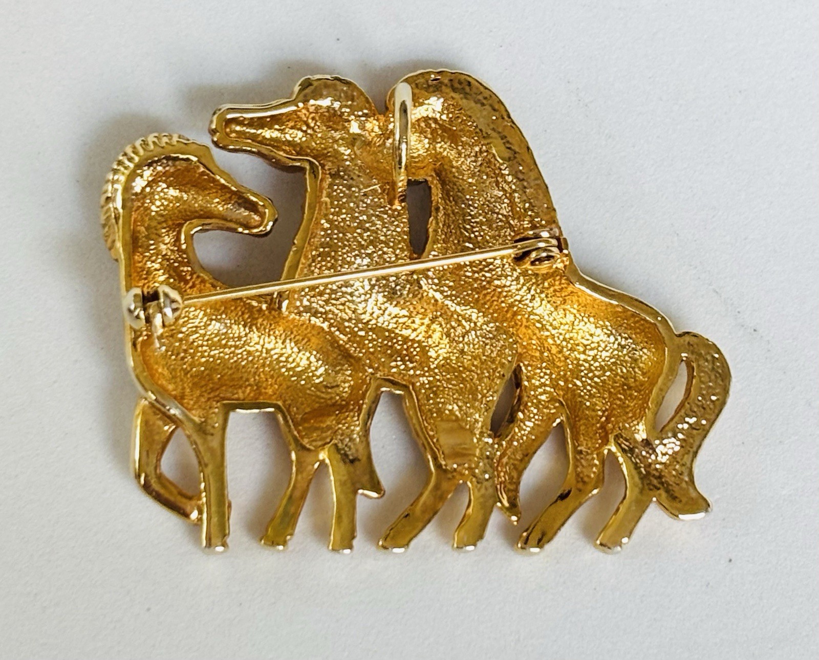 Vintage gold tone rhinestone Horse Horses equestrian Brooch Pin Pendant