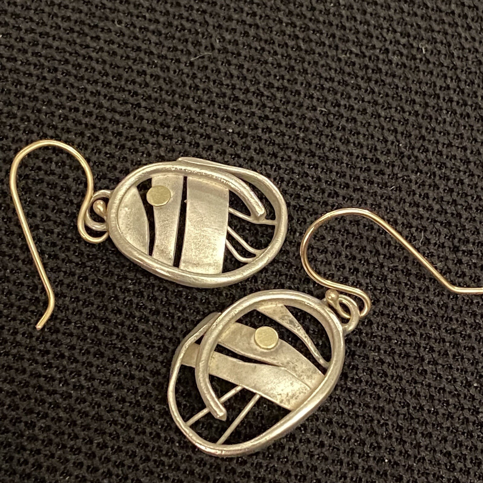 ARTISAN HAND MADE ESTATE STERLING SILVER MODERNIST VERMEIL DETAIL 1 1/8” X 1/2”