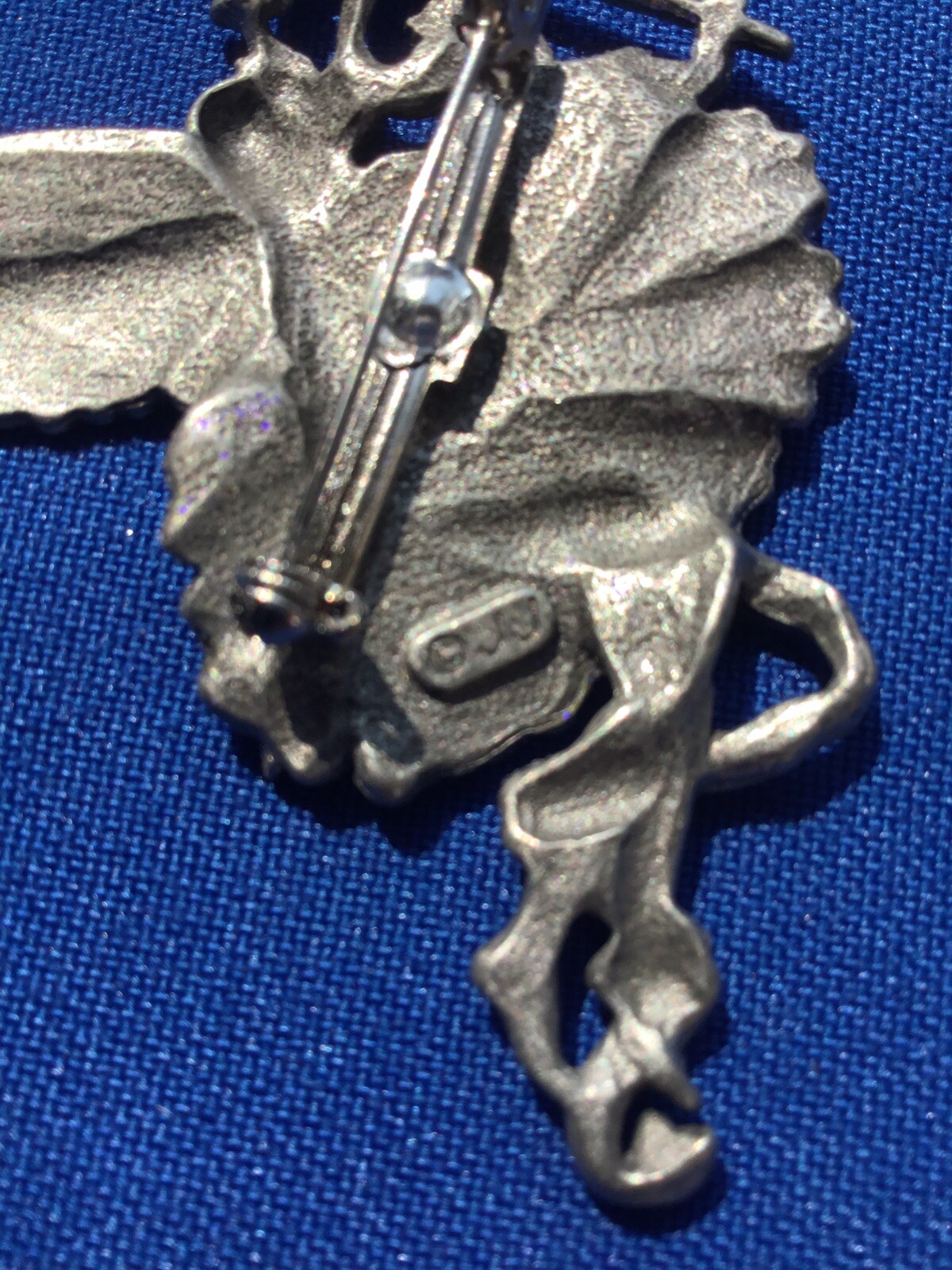 JJ Jonette Pewter Fairy Brooch Whimsical Fantasy Purple Glitter Flower Dress