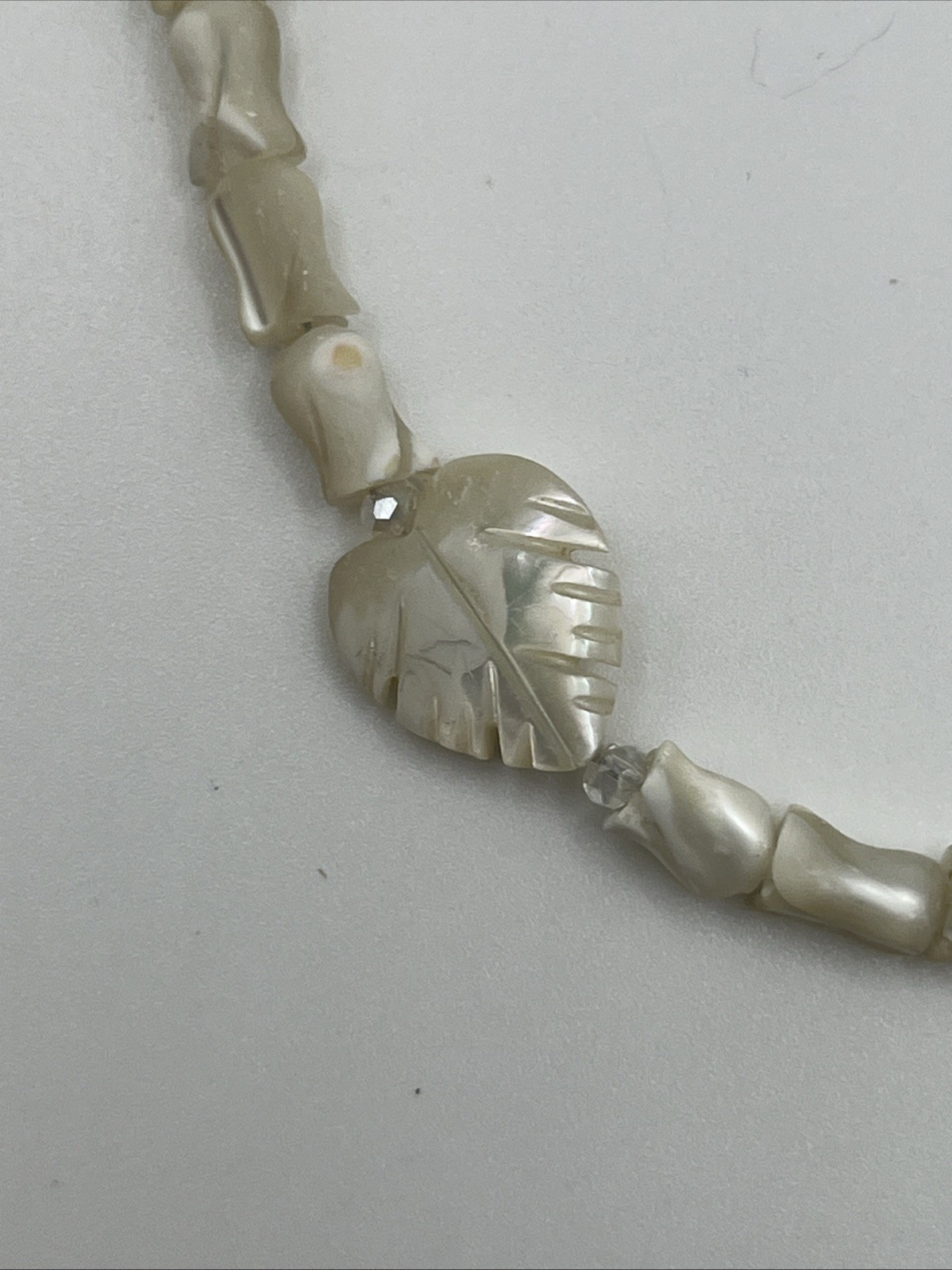 Mother of Pearl Carved Leaf and Tulip Beaded Necklace 19.5″