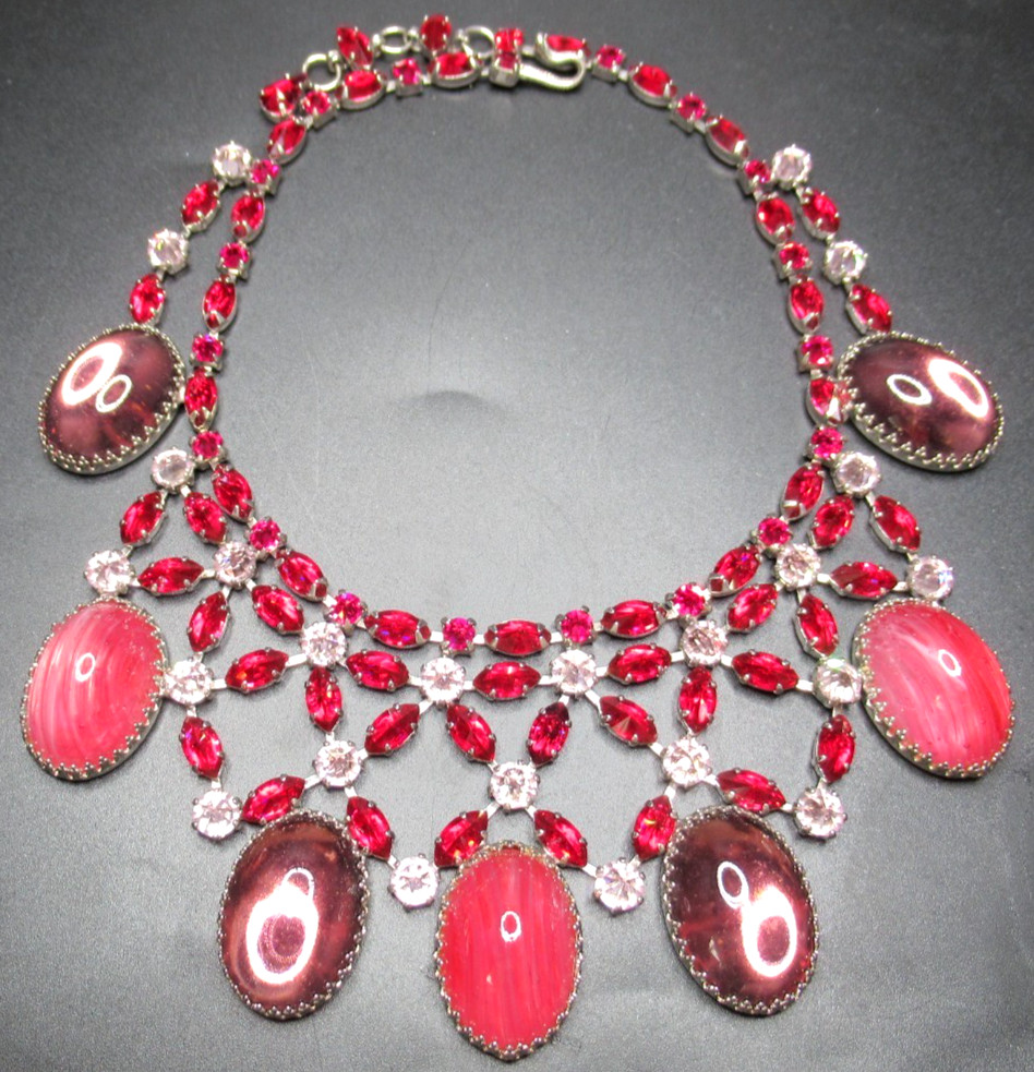SCHREINER Amazing Pink Purple & Red Inverted Rhinestone Glass Cabochon Necklace